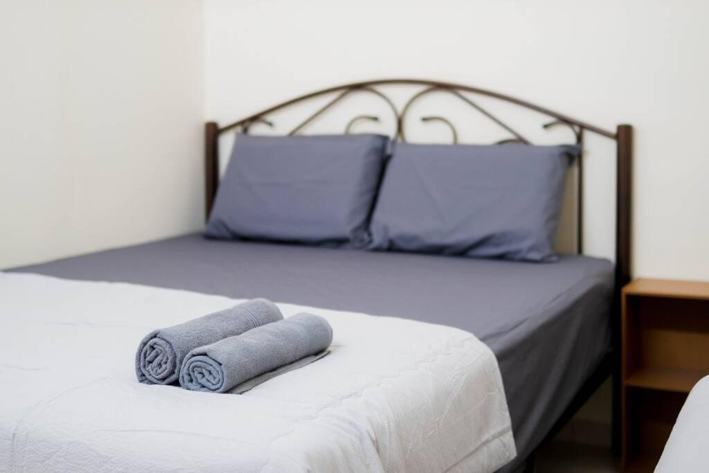 Comfy Family 4BR Terrace House 9 Pax with Free Netflix & WiFi photo 4