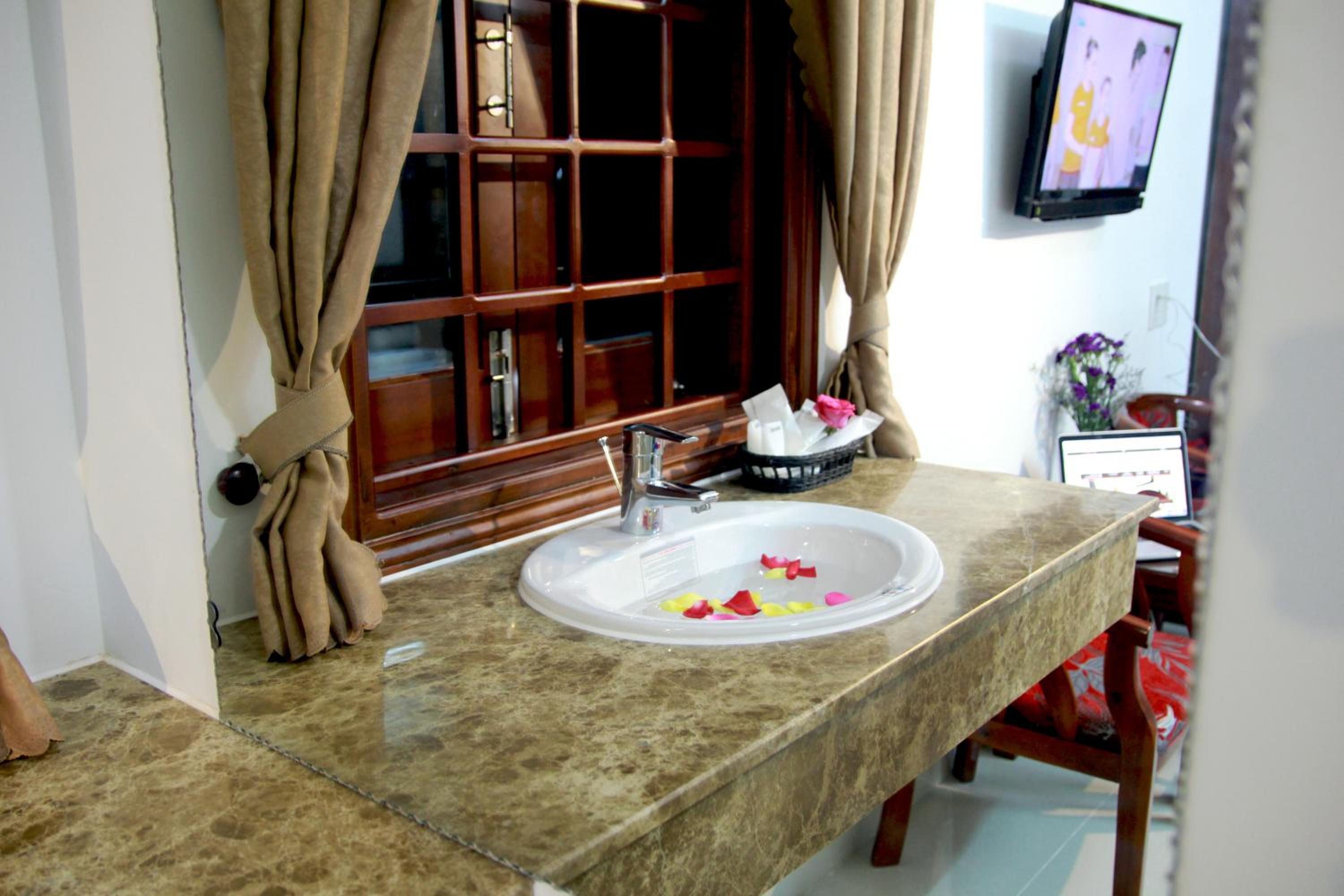 Hoi An Golden Horse Villa