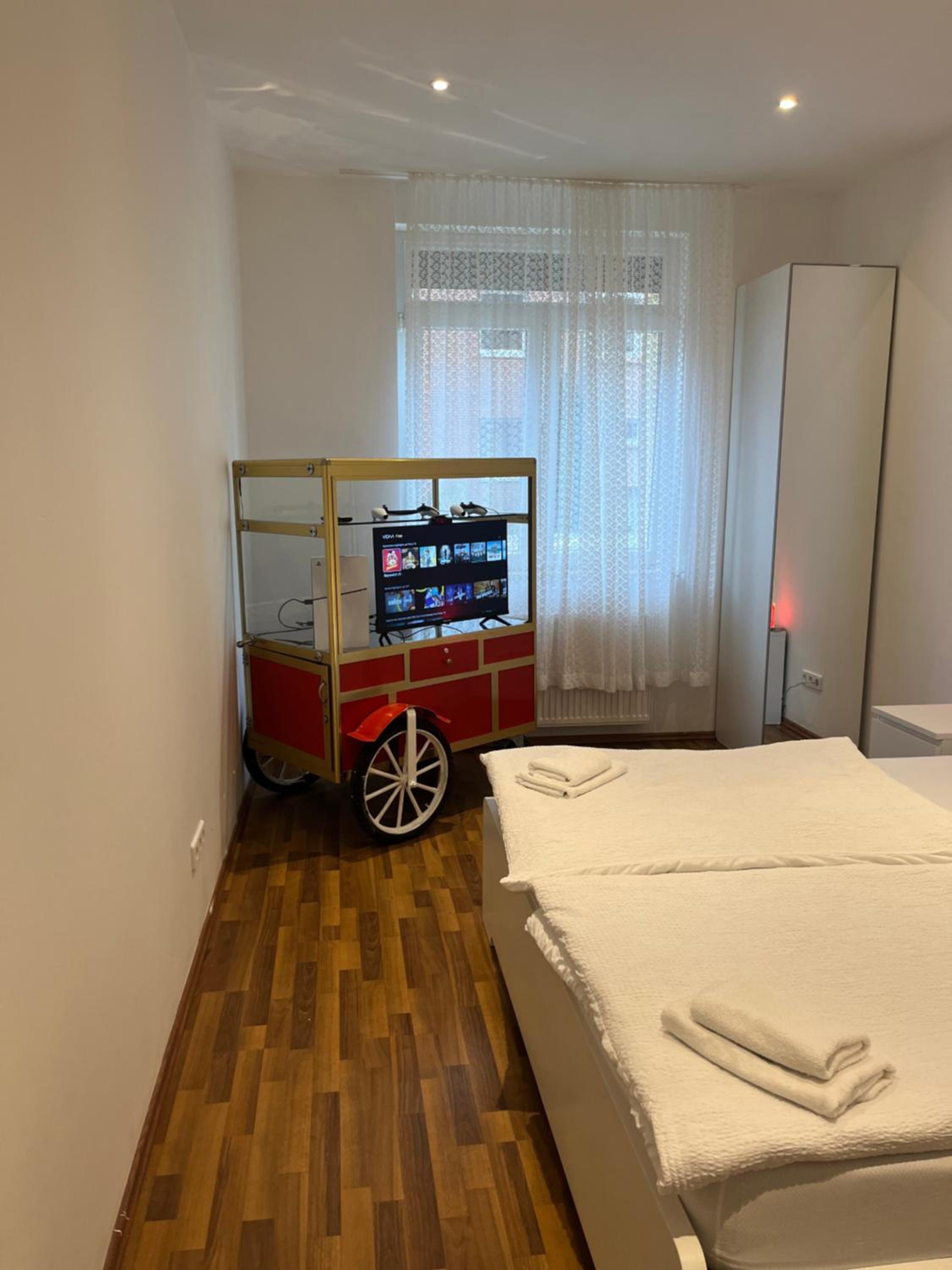 Hannover Messe Apartment 1