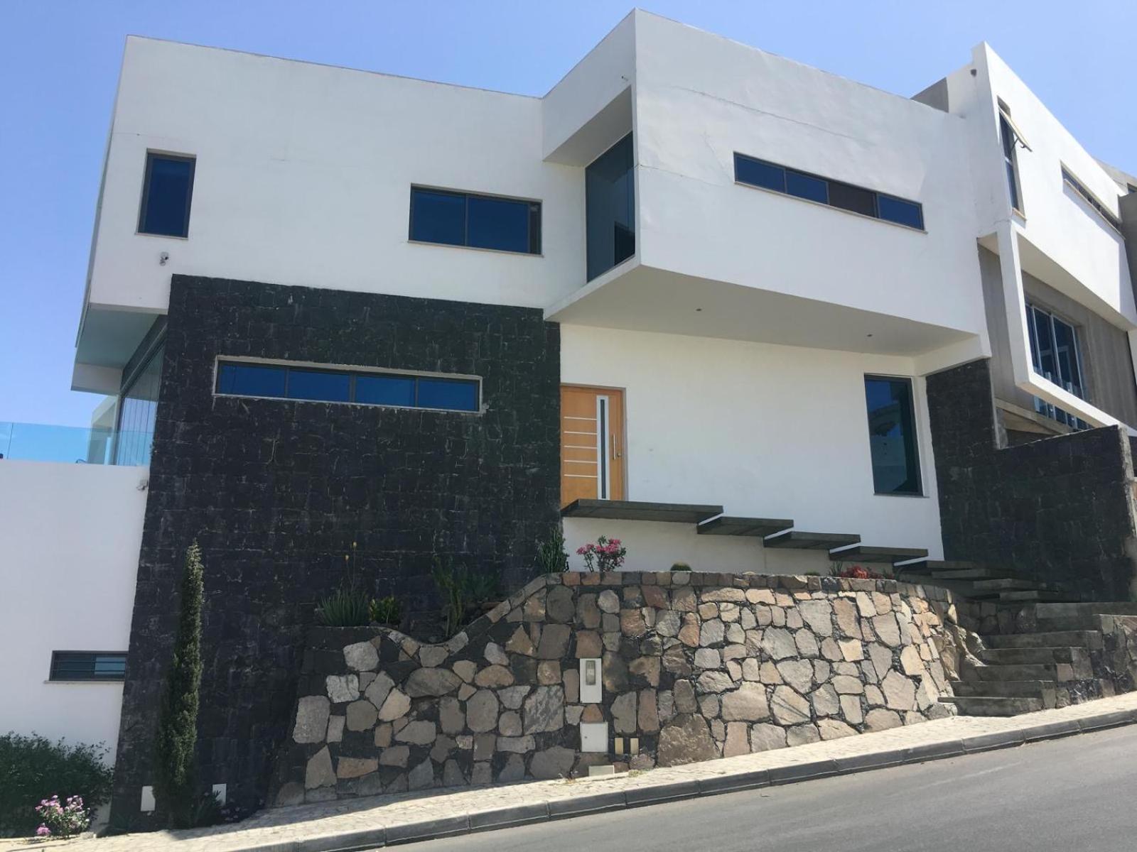 Villa CARDOSO