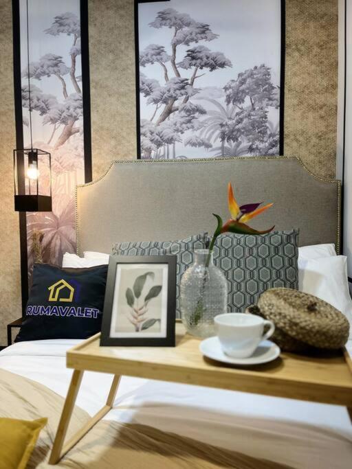 Modern Art 2BR Agile Bukit Bintang by RumaBnB