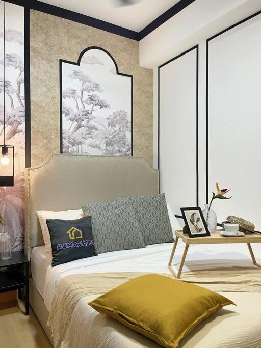 Modern Art 2BR Agile Bukit Bintang by RumaBnB