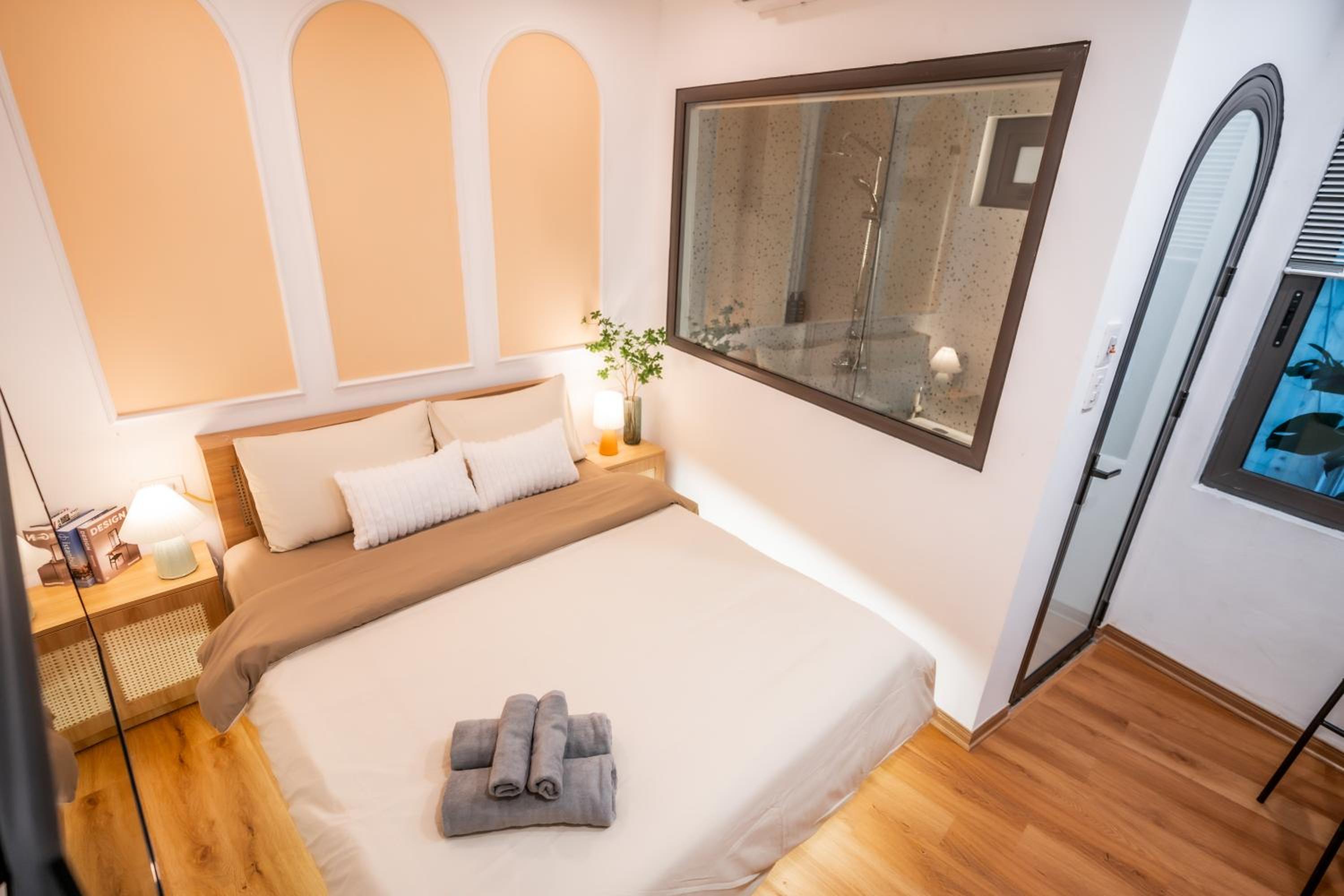 Minimal 4private bedrooms FREE washer&dryer Urban quarter Hanoi Stair only