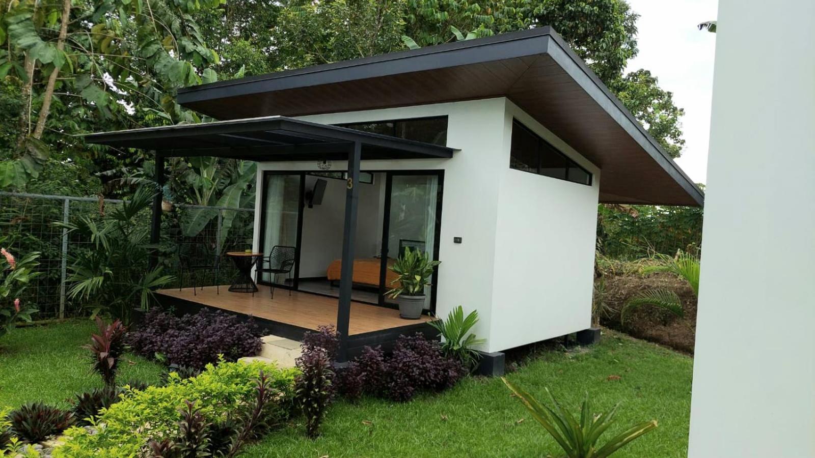 Natura Bungalows