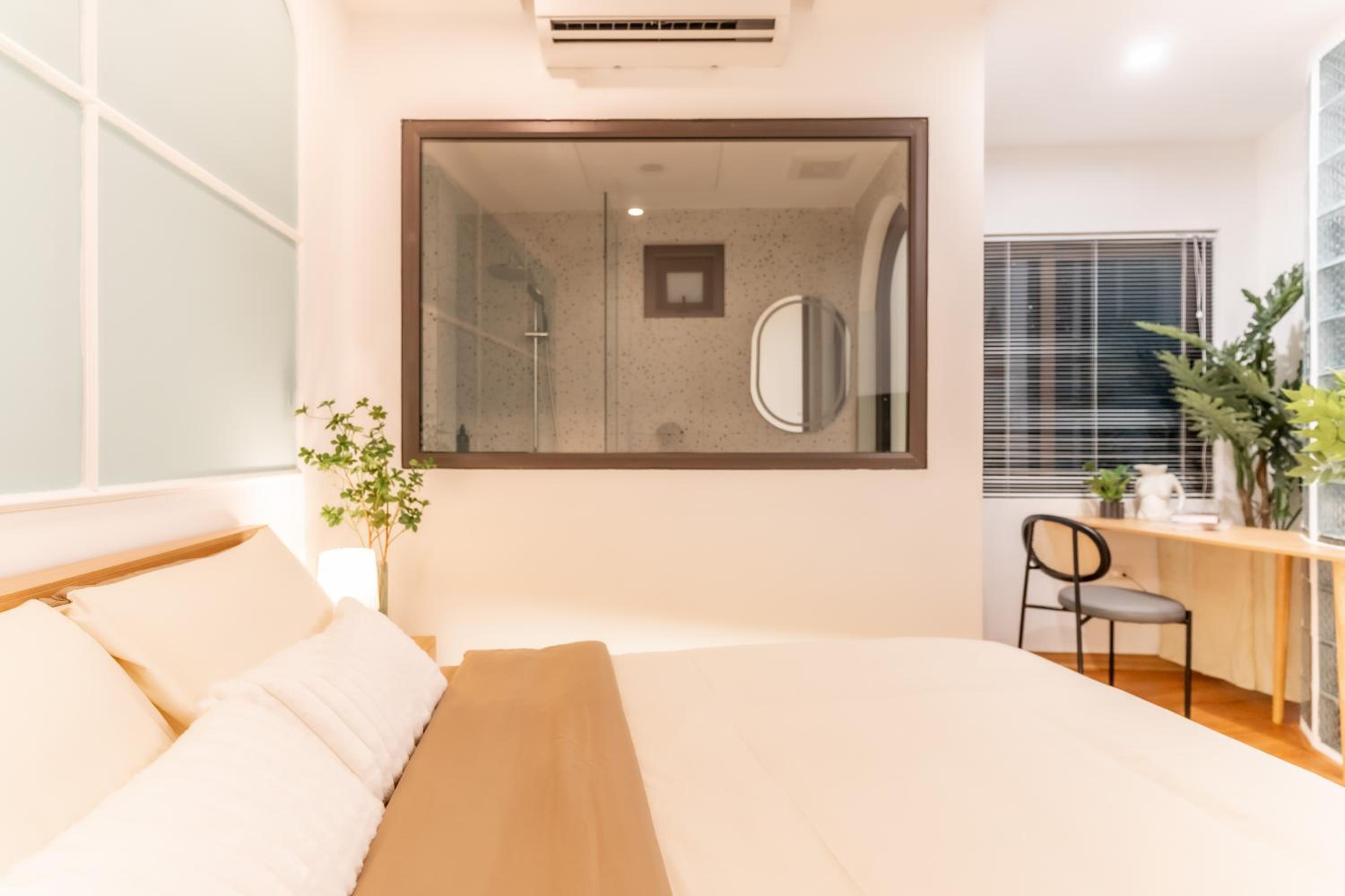 Minimal 4private bedrooms FREE washer&dryer Urban quarter Hanoi Stair only