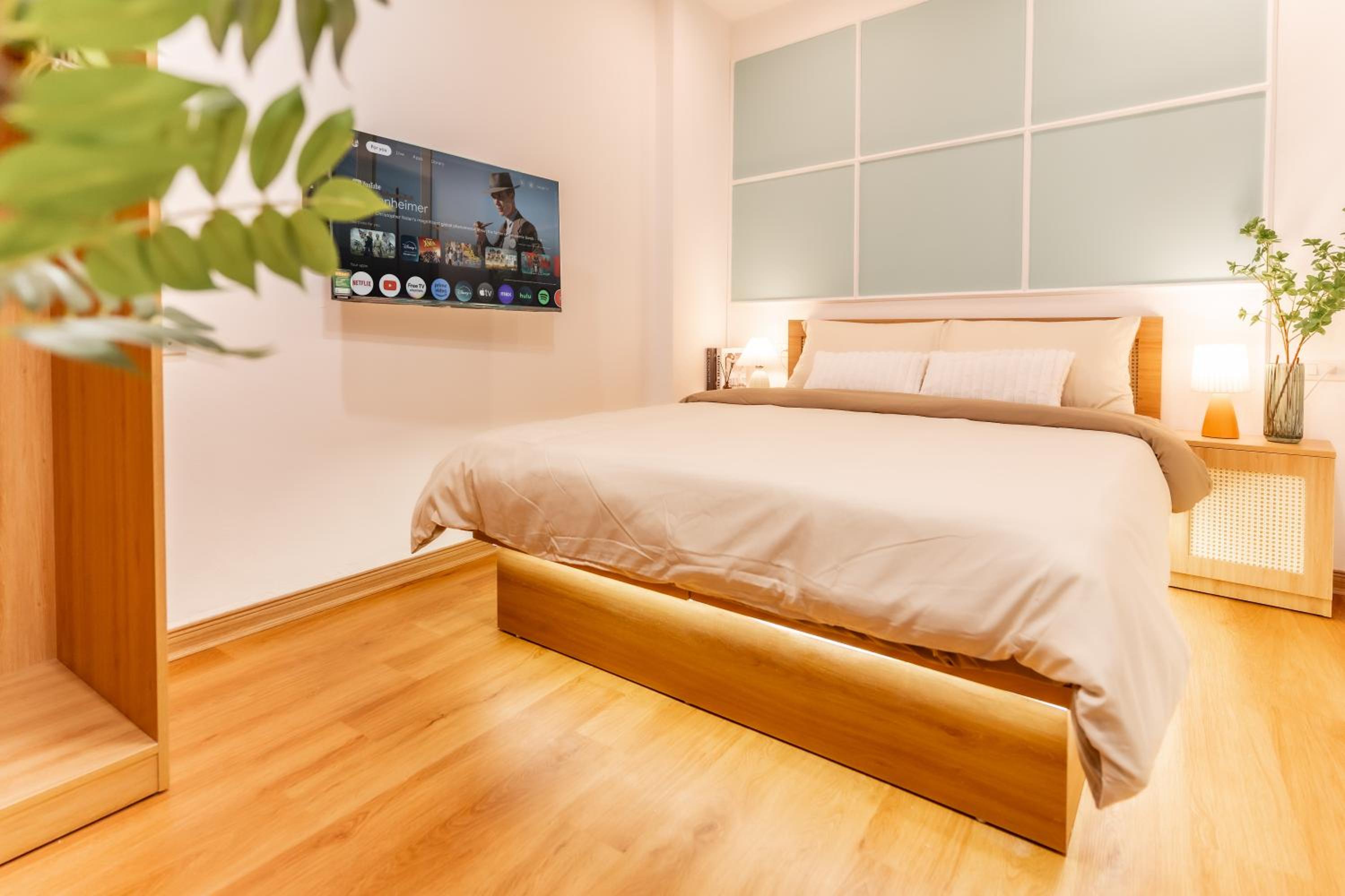 Minimal 4private bedrooms FREE washer&dryer Urban quarter Hanoi Stair only