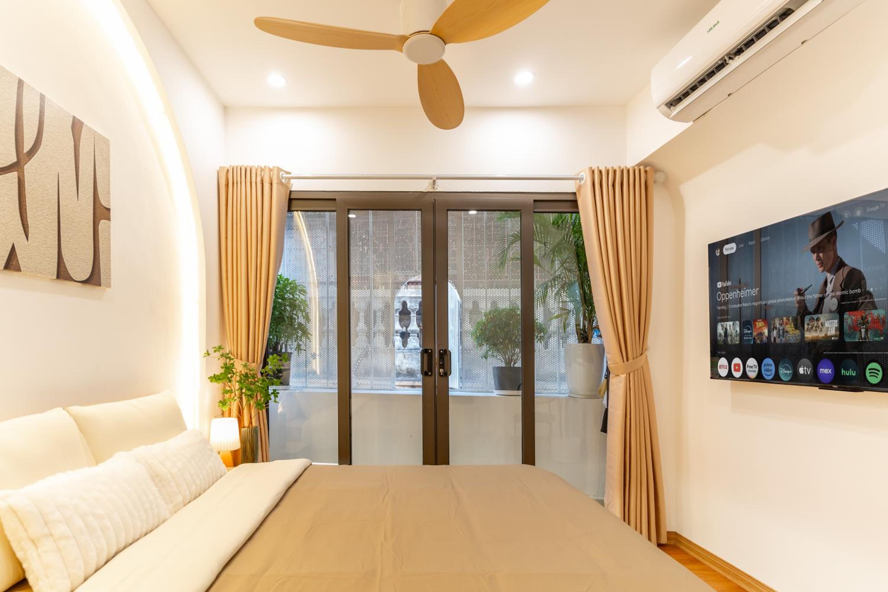 Minimal 4private bedrooms FREE washer&dryer Urban quarter Hanoi Stair only