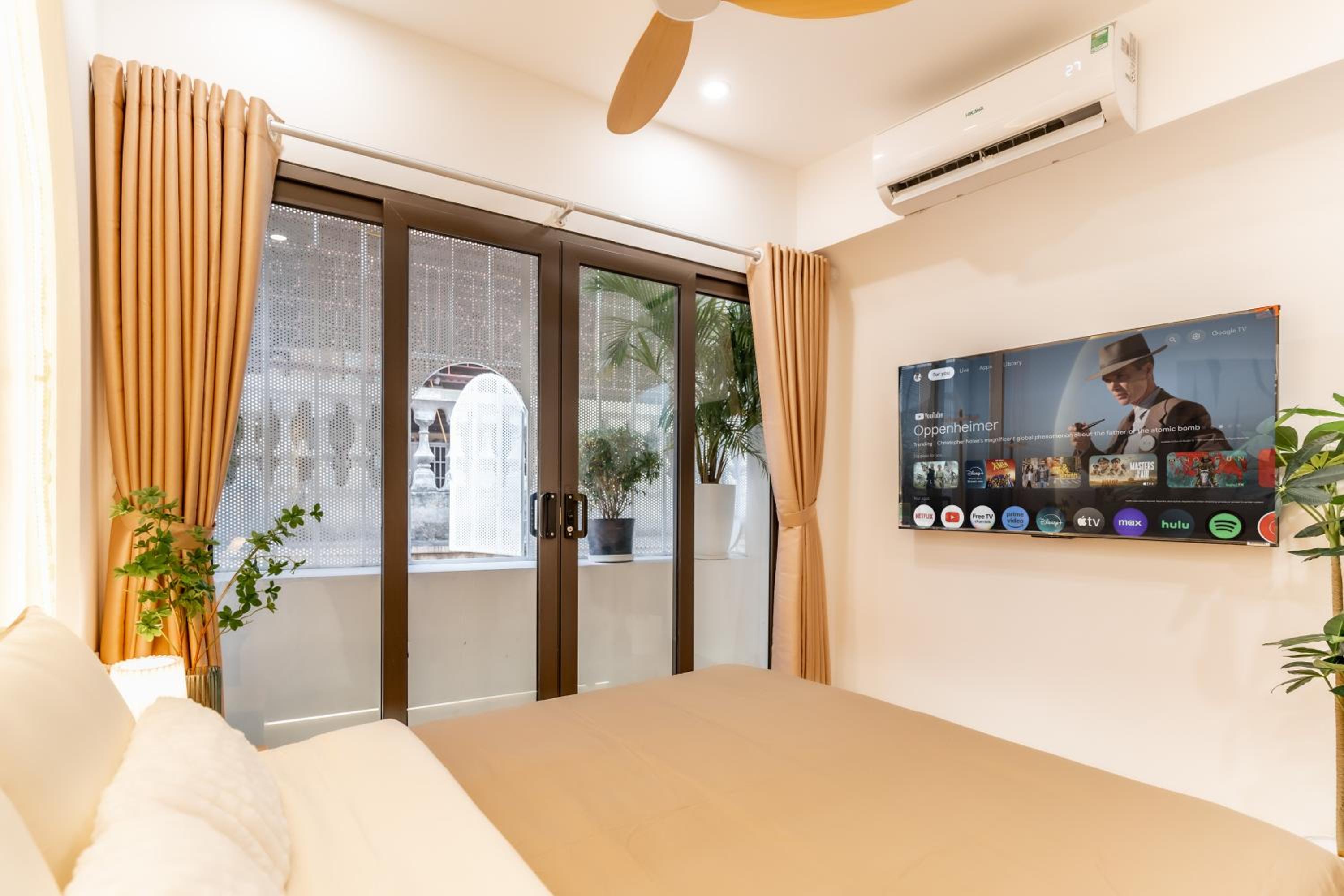 Minimal 4private bedrooms FREE washer&dryer Urban quarter Hanoi Stair only
