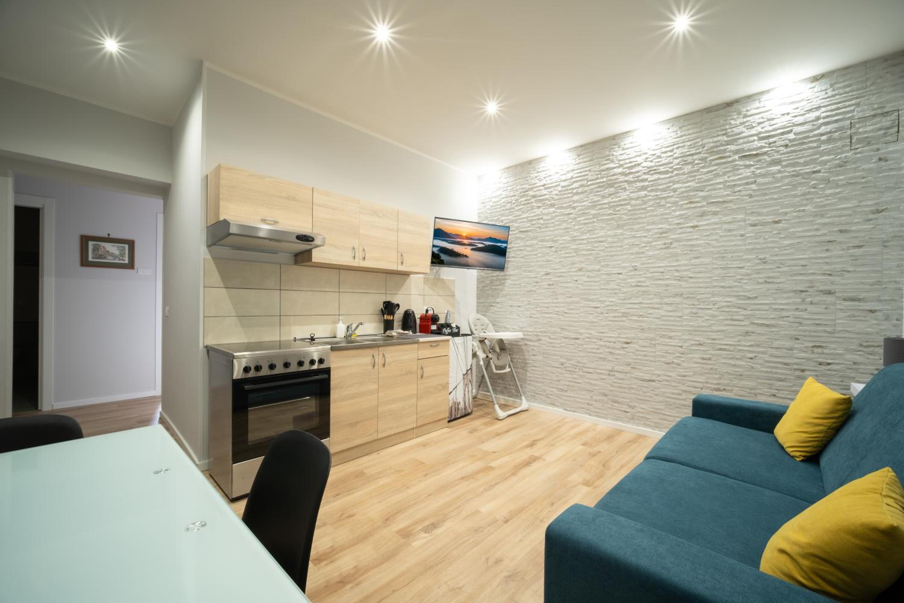 Fix You Apartment Fco 2