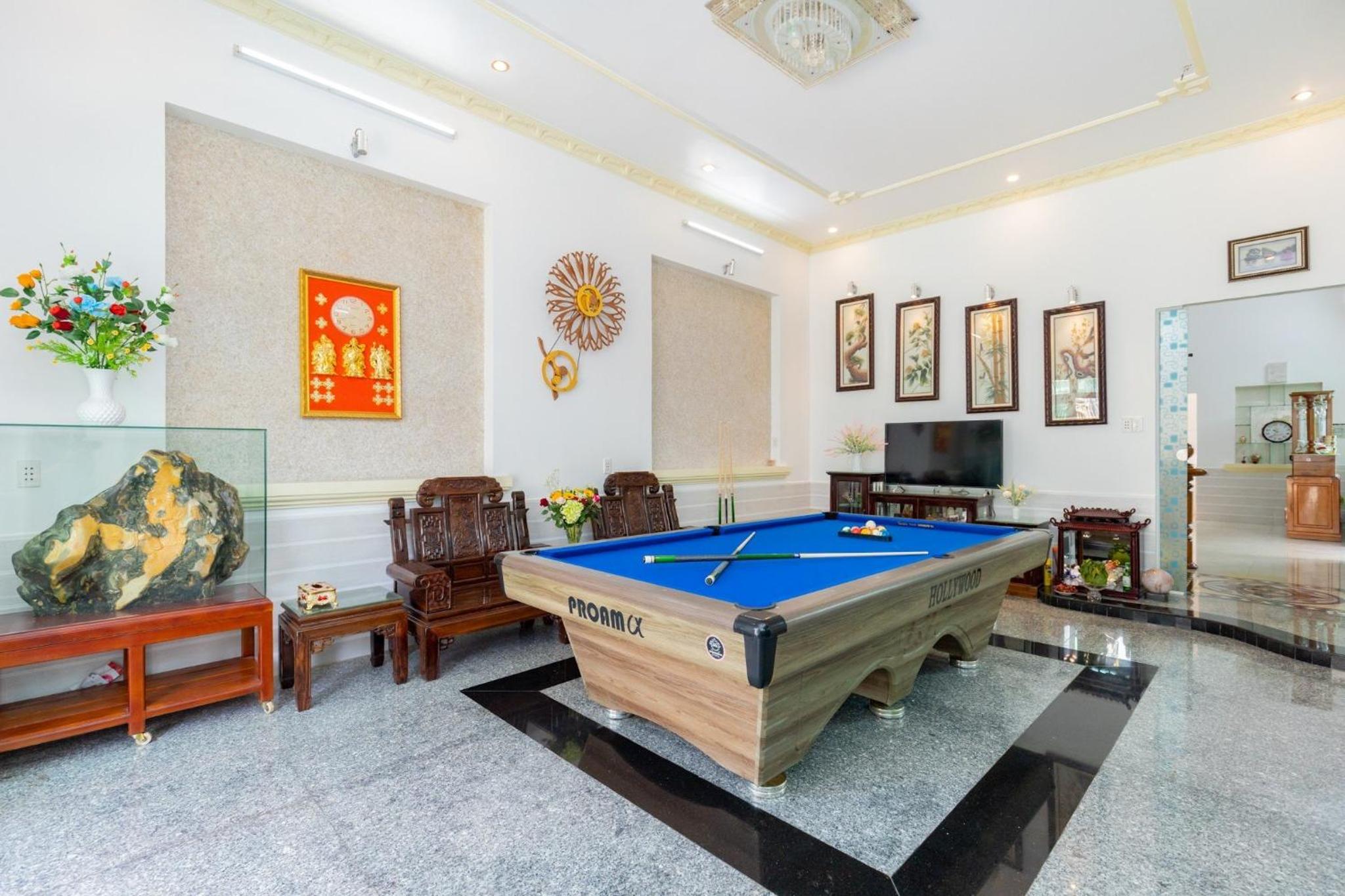 activities & amenities
