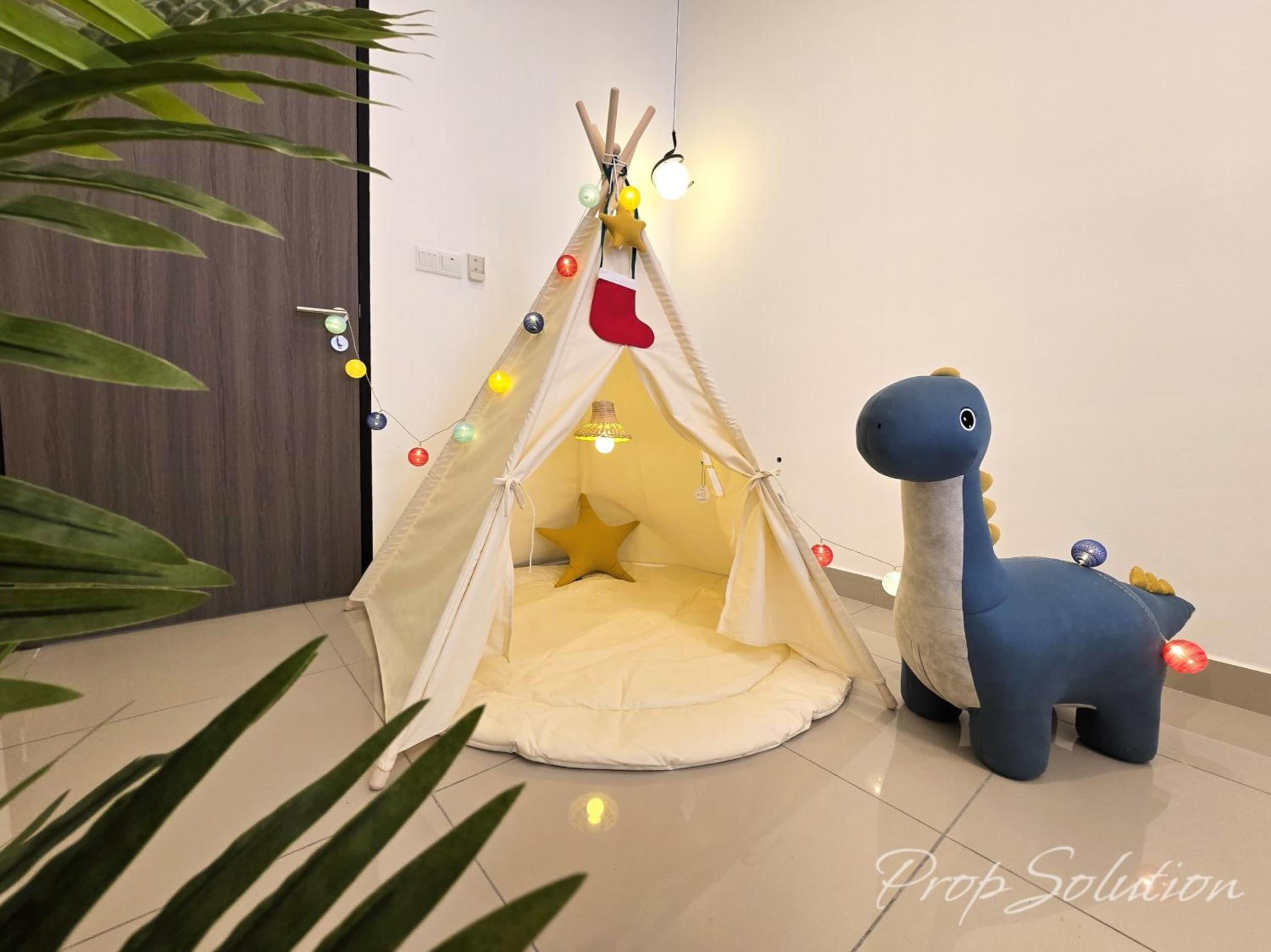 Cozy Central City 4BR Suite near JB CIQ 12Pax