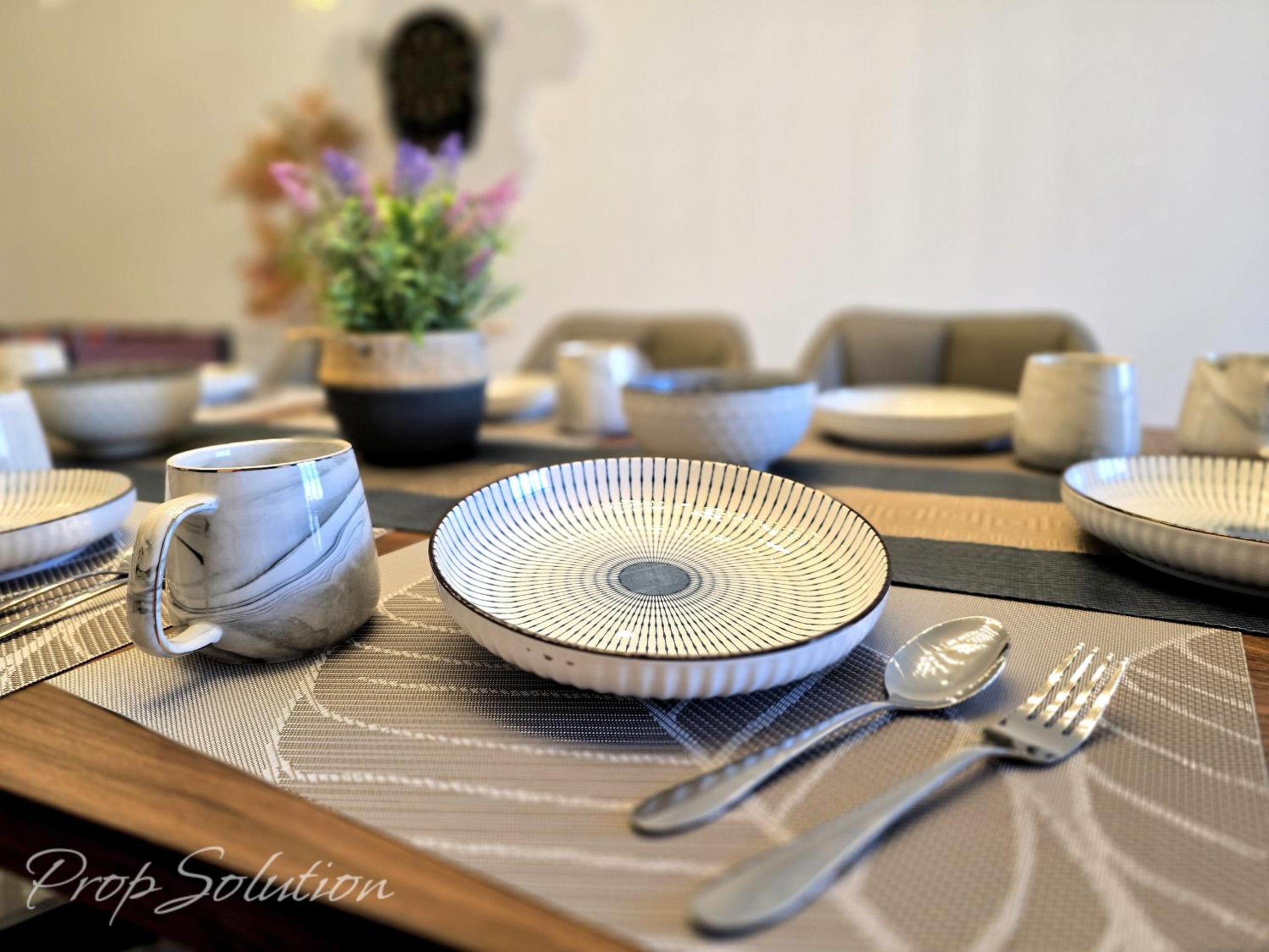 Cozy Central City 4BR Suite near JB CIQ 12Pax