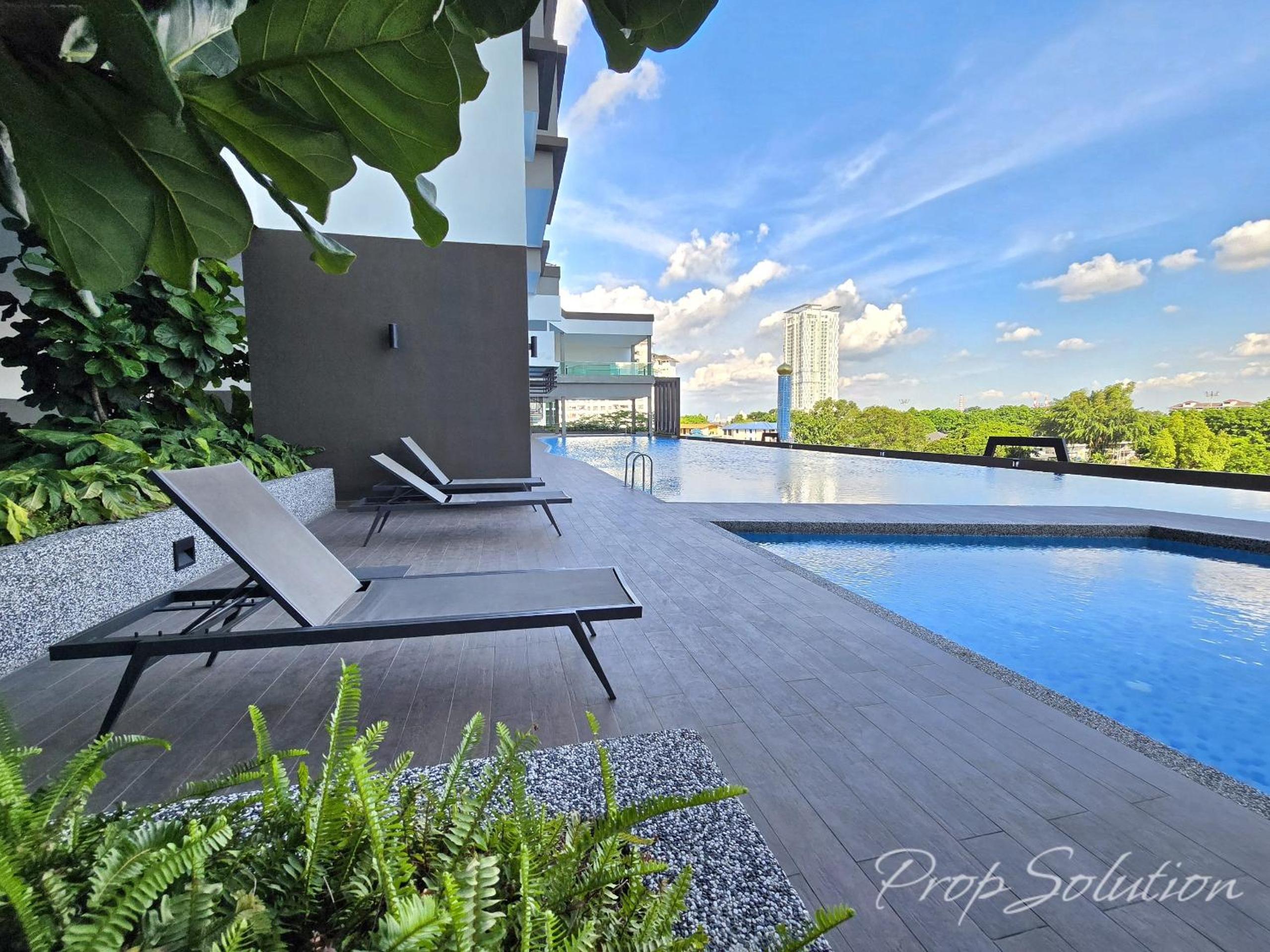 Cozy Central City 4BR Suite near JB CIQ 12Pax