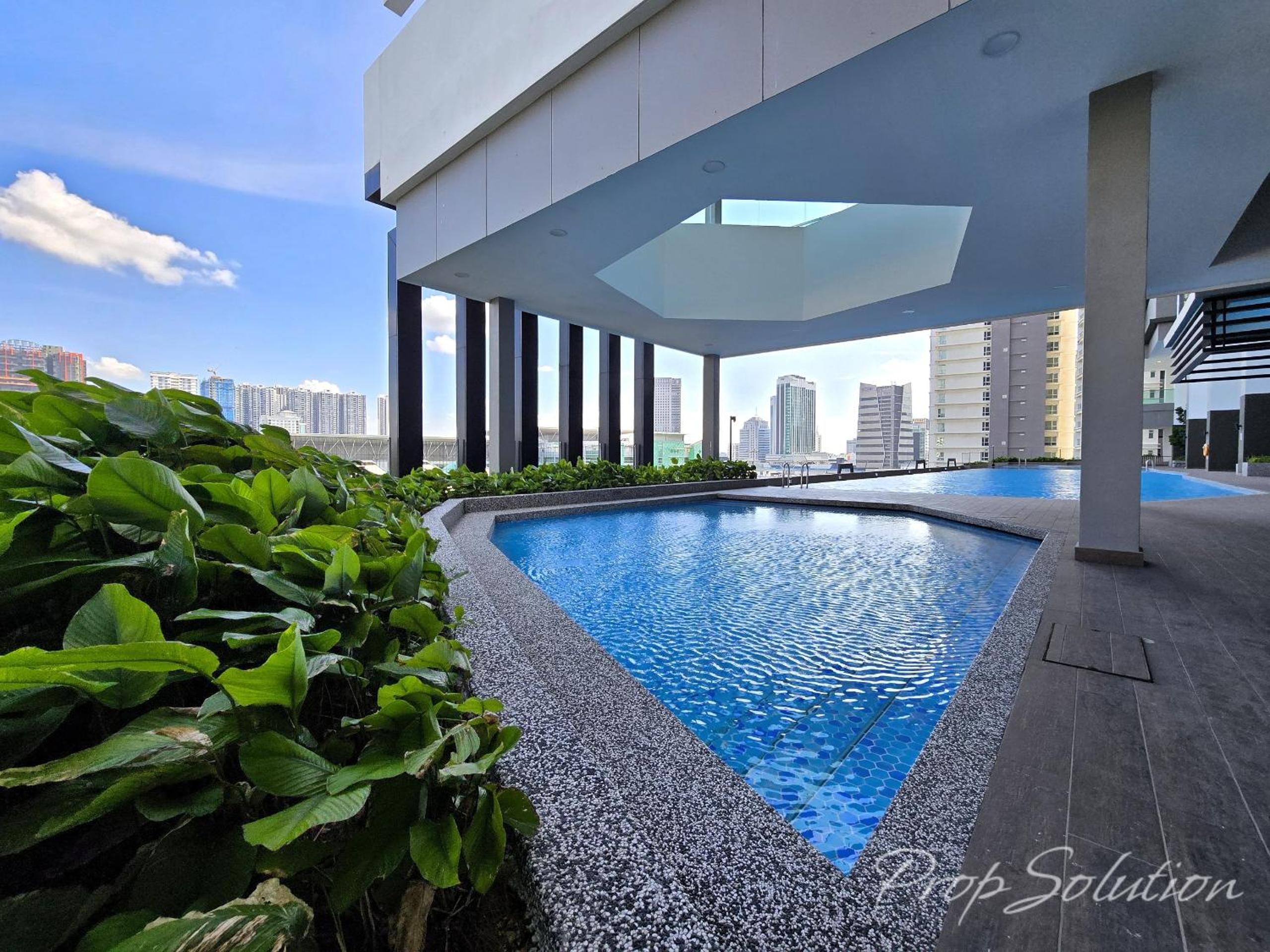 Cozy Central City 4BR Suite near JB CIQ 12Pax