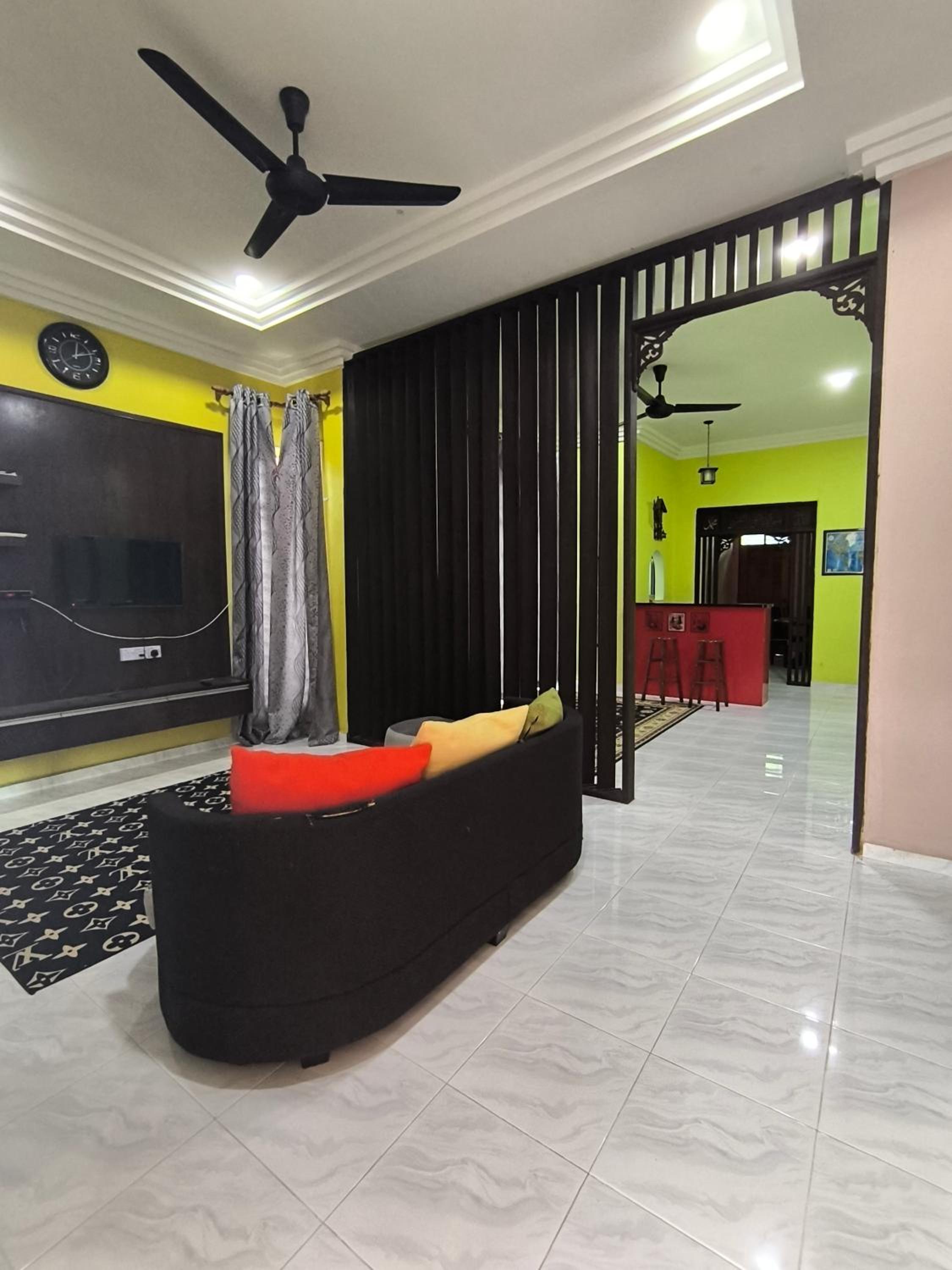 Tiffana Homestay photo 4