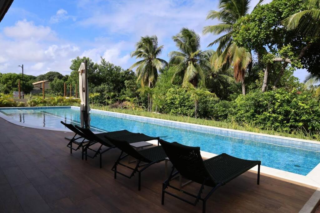 Village com varanda gourmet próximo a Praia da Espera