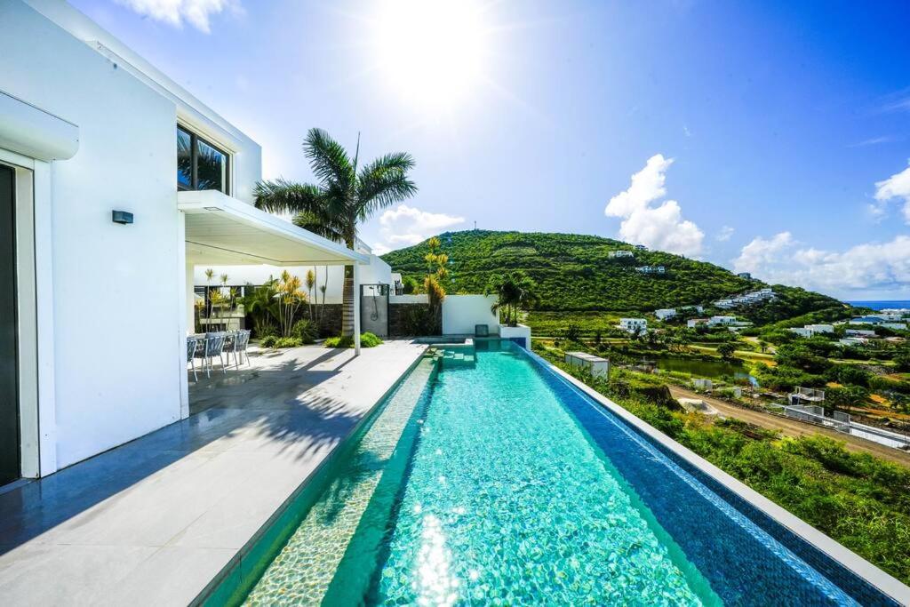 Infinite Blue Villa view 3