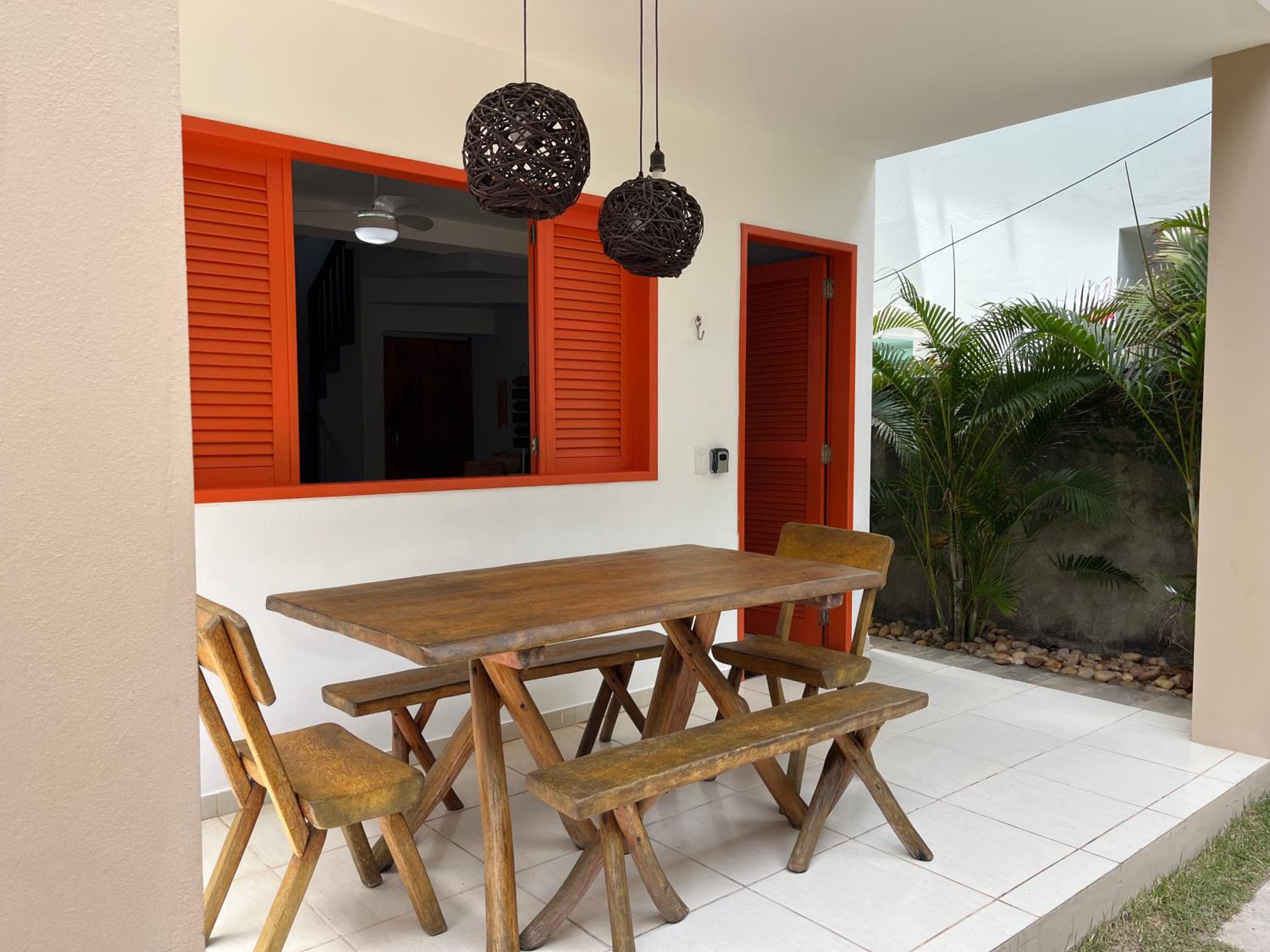 Casa Laranja Home Stay