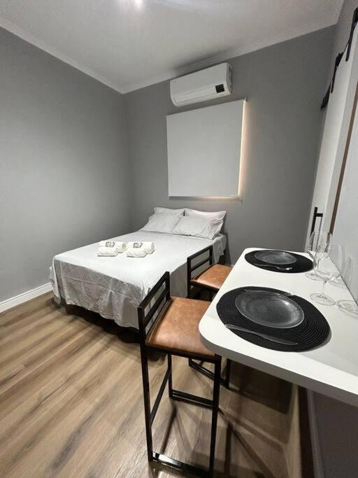 Apartamento em São Vicente Pé na areia