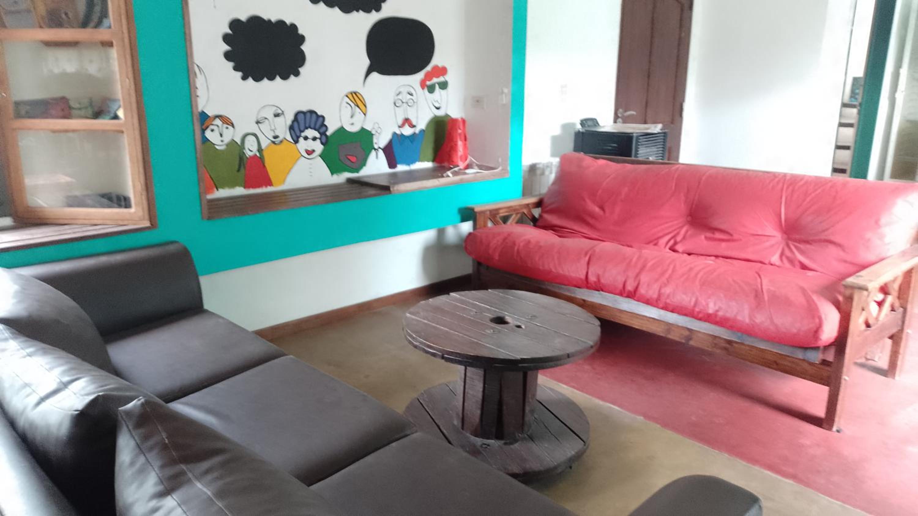 La Brújula Hostel y Club Social