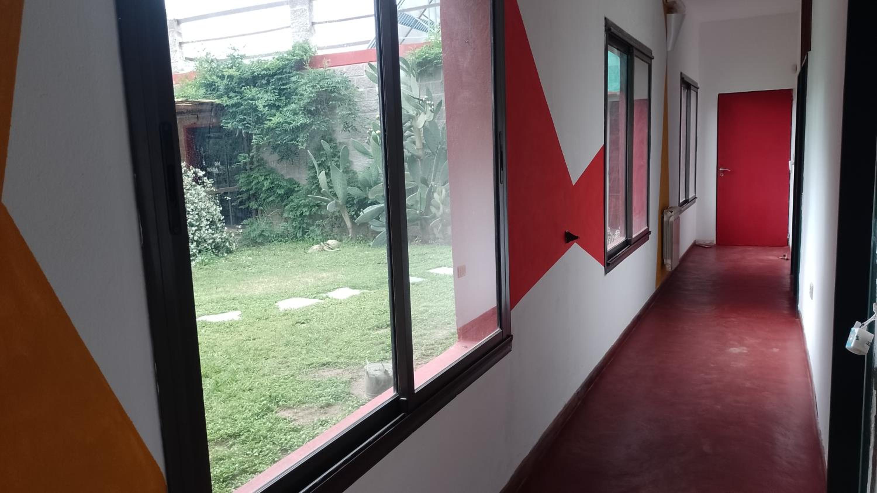 La Brújula Hostel y Club Social
