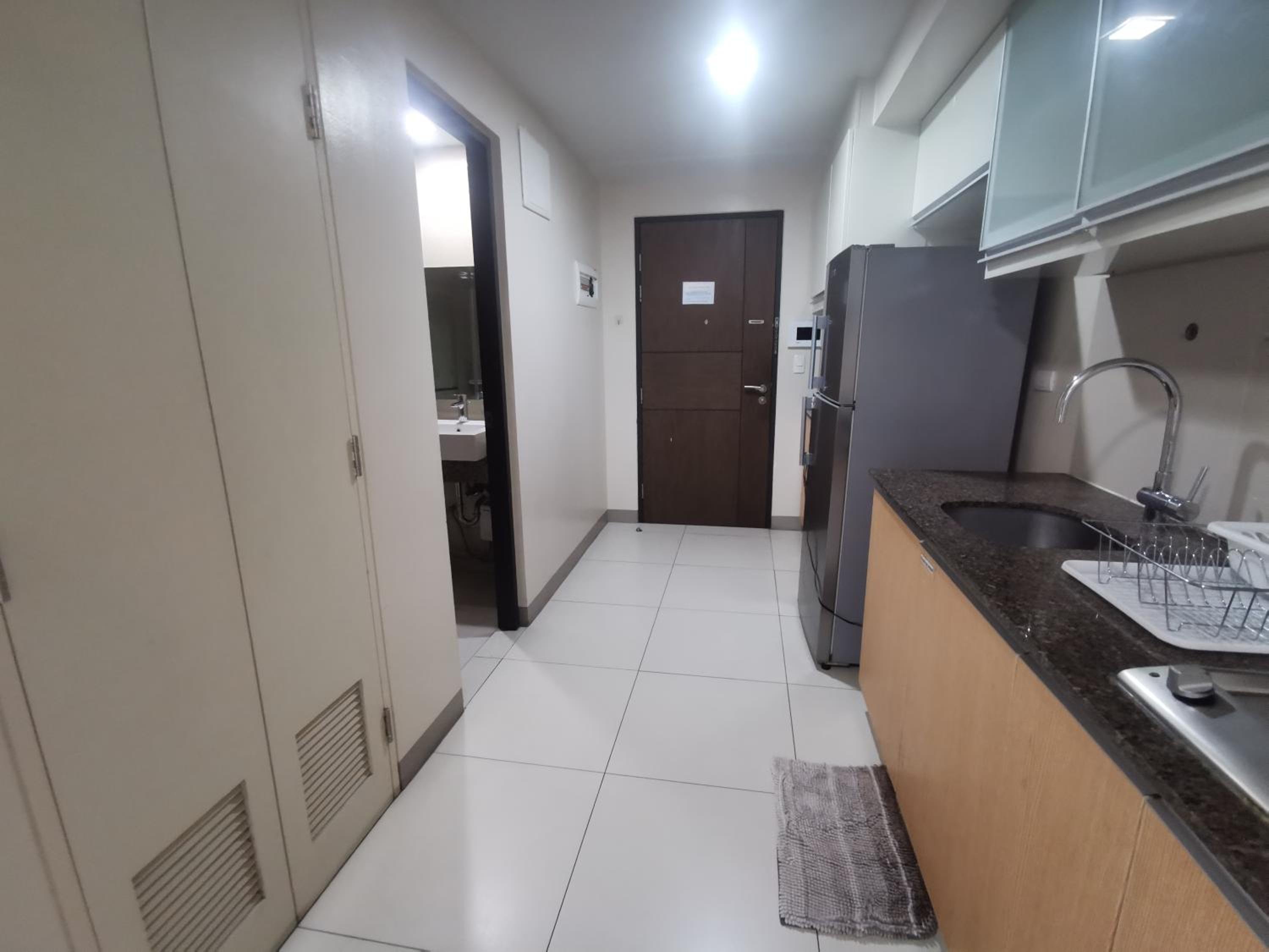 One Uptown Residence BGC One Bedroom