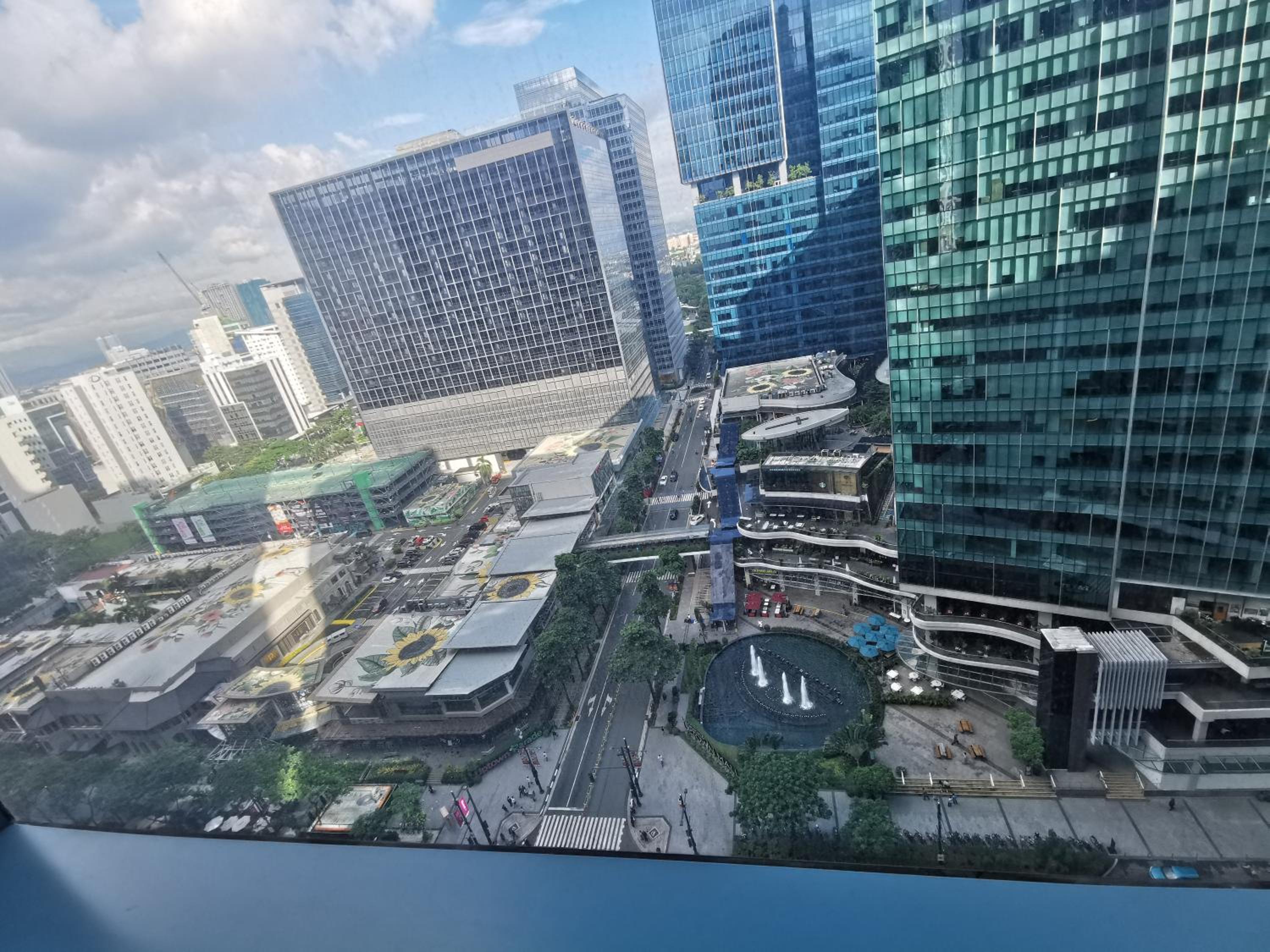 One Uptown Residence BGC One Bedroom