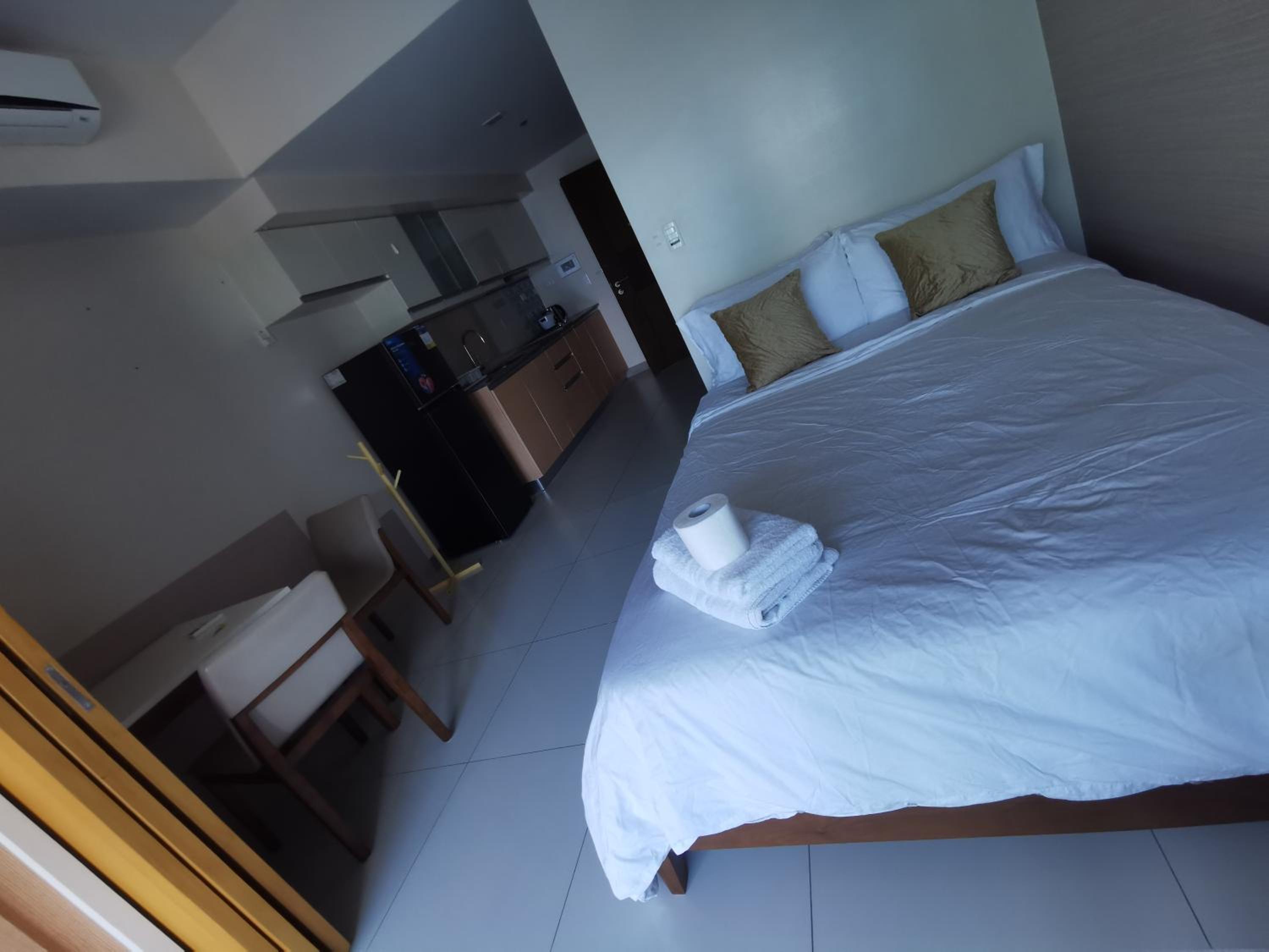 One Uptown Residence BGC One Bedroom