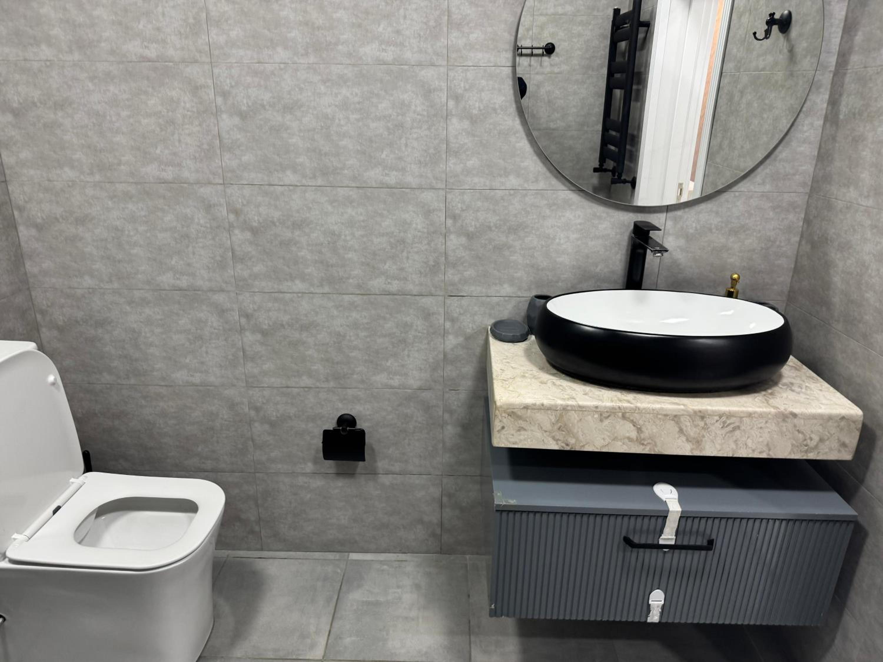 Central Elegance Suite