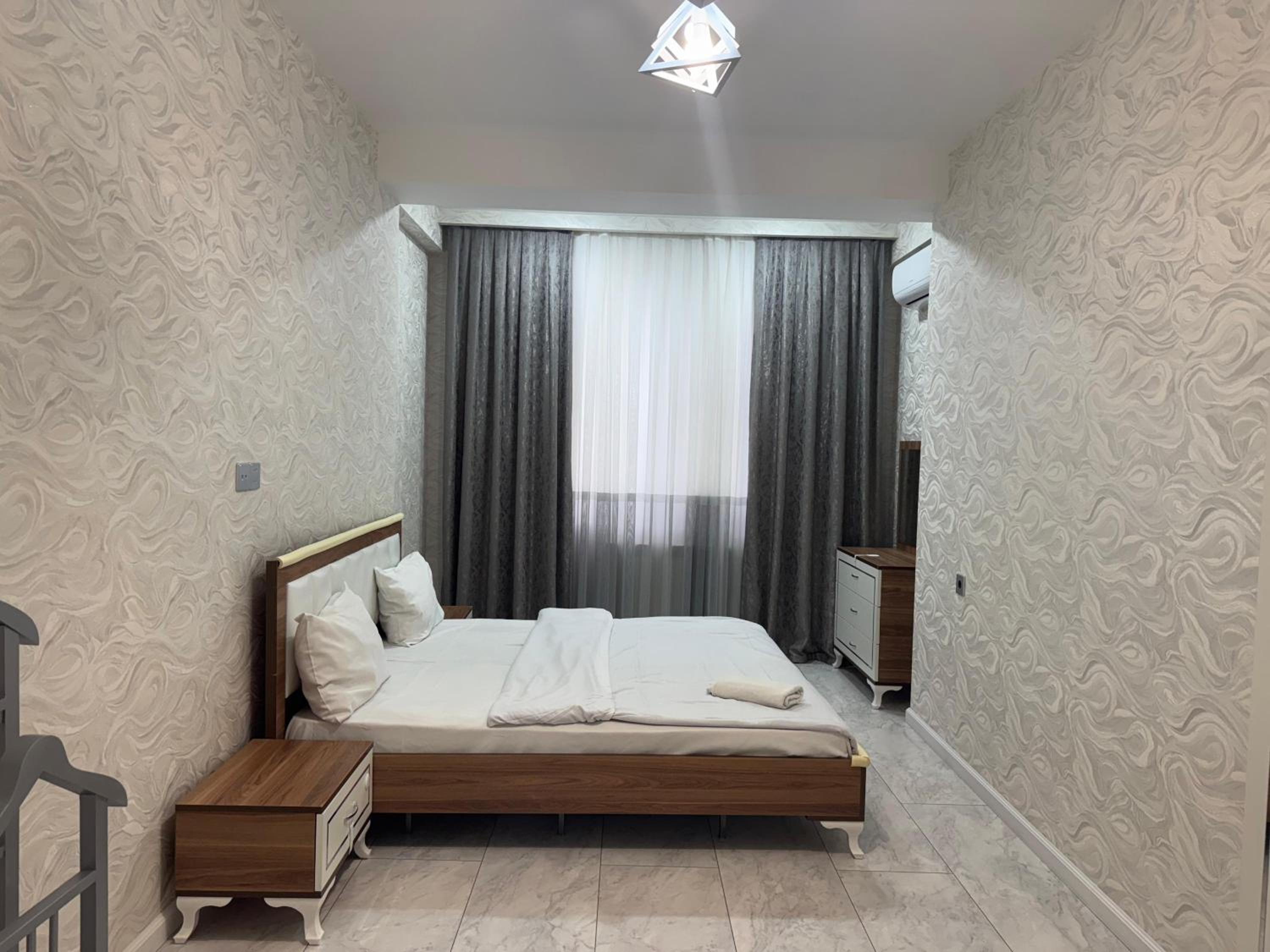 Central Elegance Suite