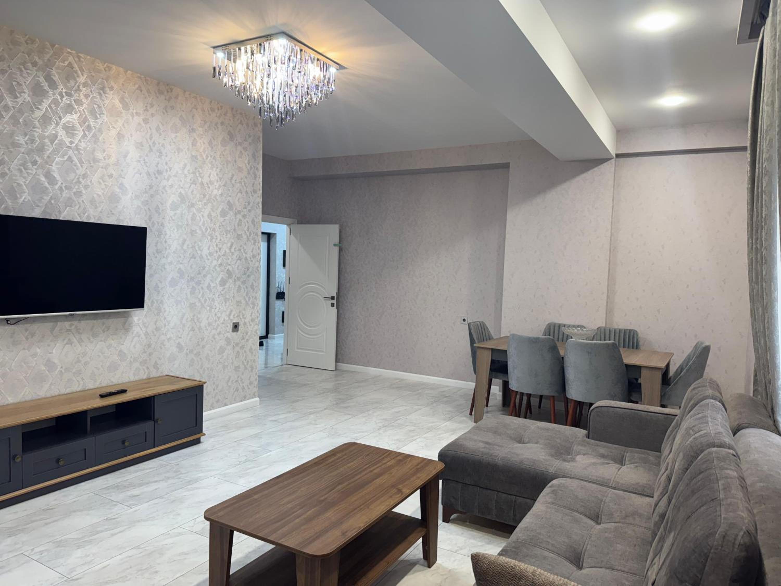 Central Elegance Suite