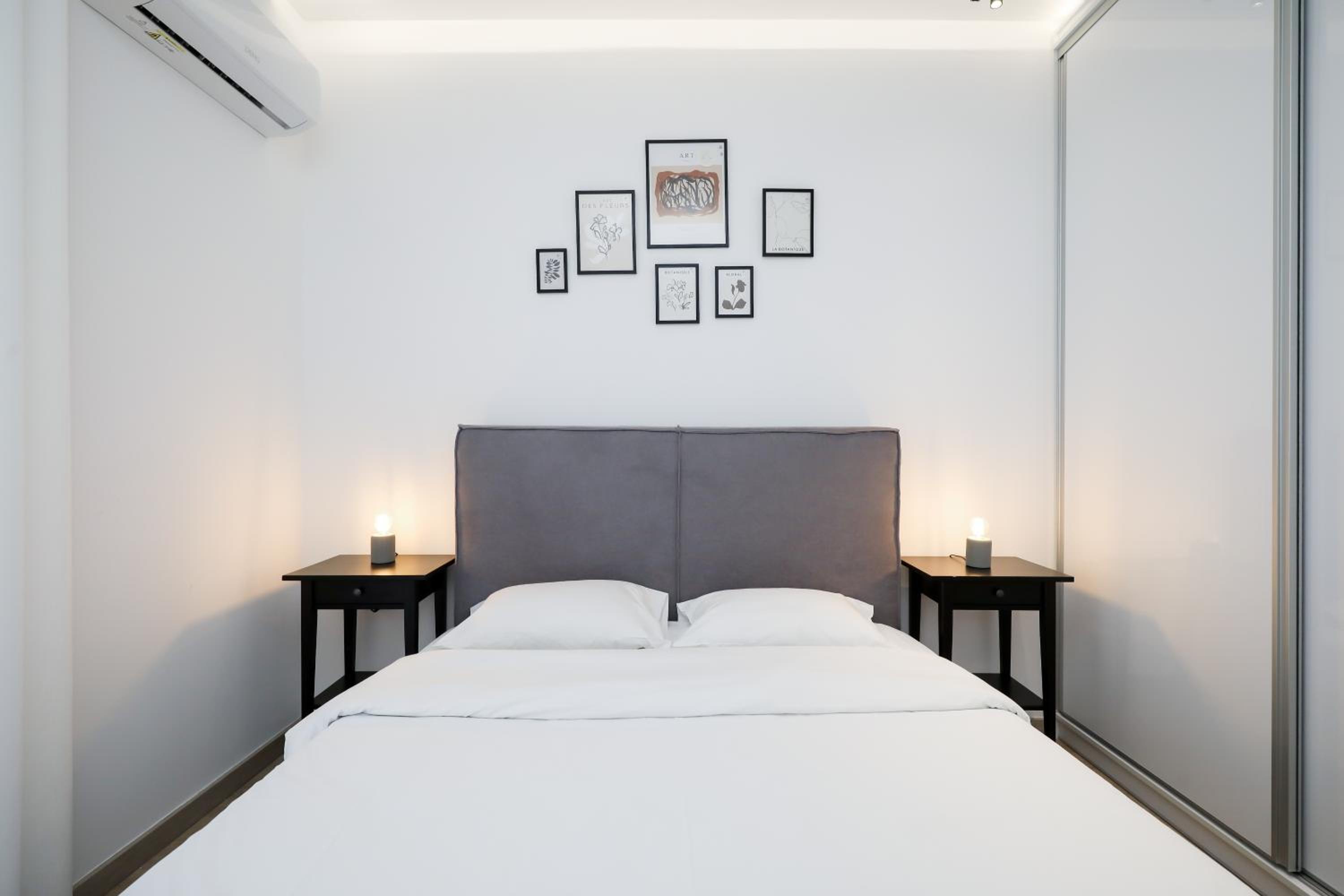 Glyfada Golden Residence - 3 bedroom - Greecing photo 2