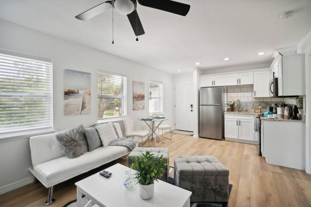 1bed 1bath in the heart of Tampa close to YBOR view 5