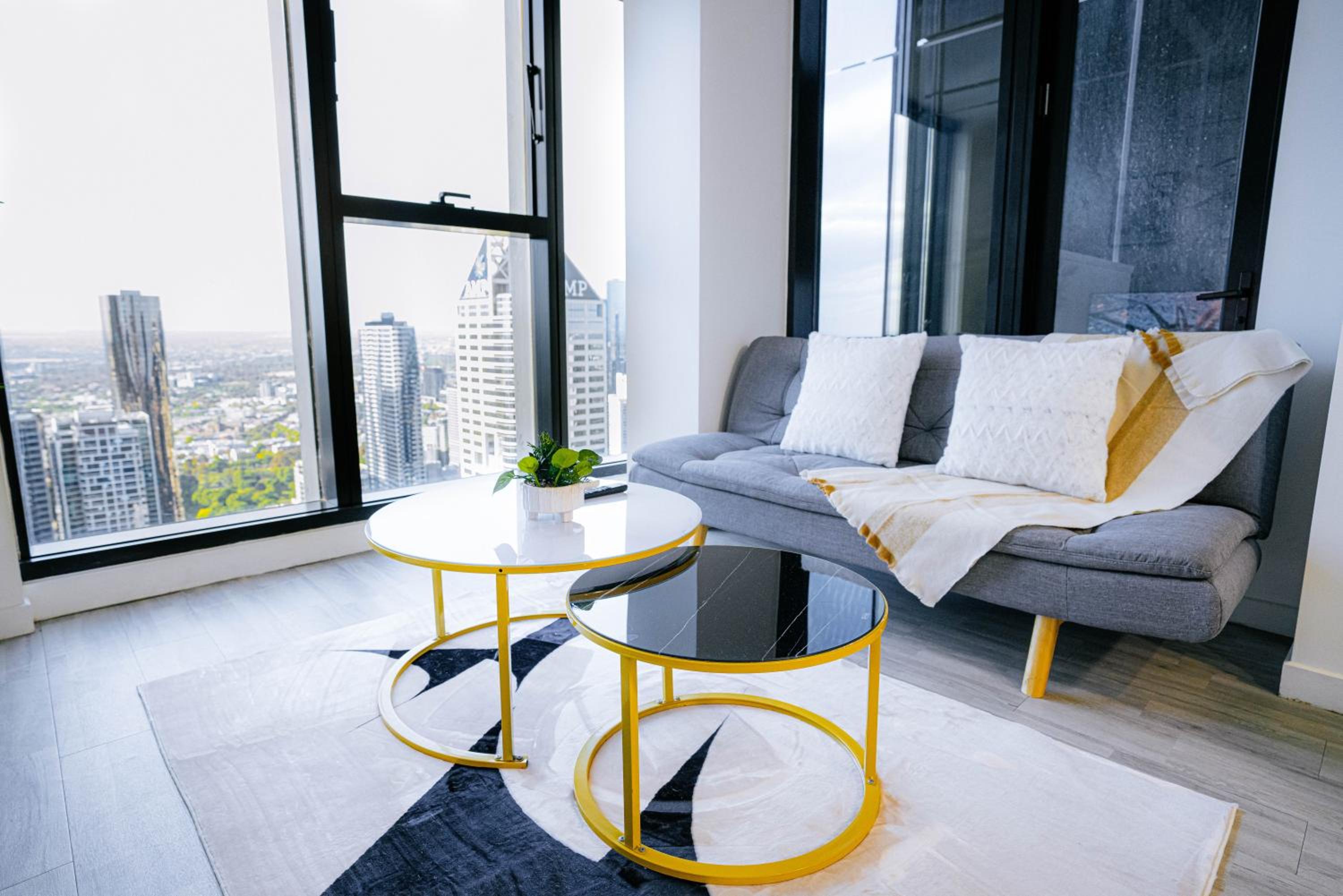 Lv61 SkyHigh CityView Comfort Cozy 1BR Retreat