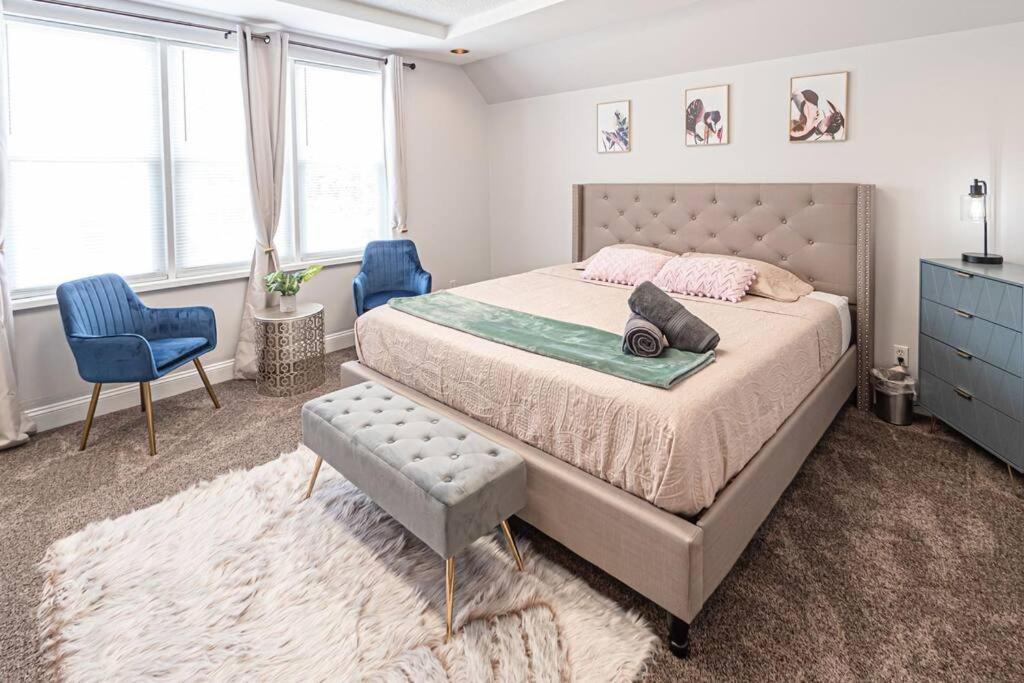 Glamorous Renovated Modern Home