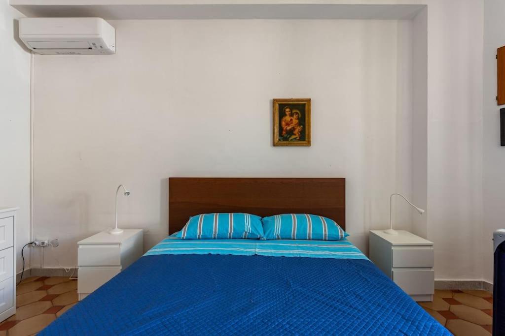 Bright apartment in Mondello 350 m to the beach view 3