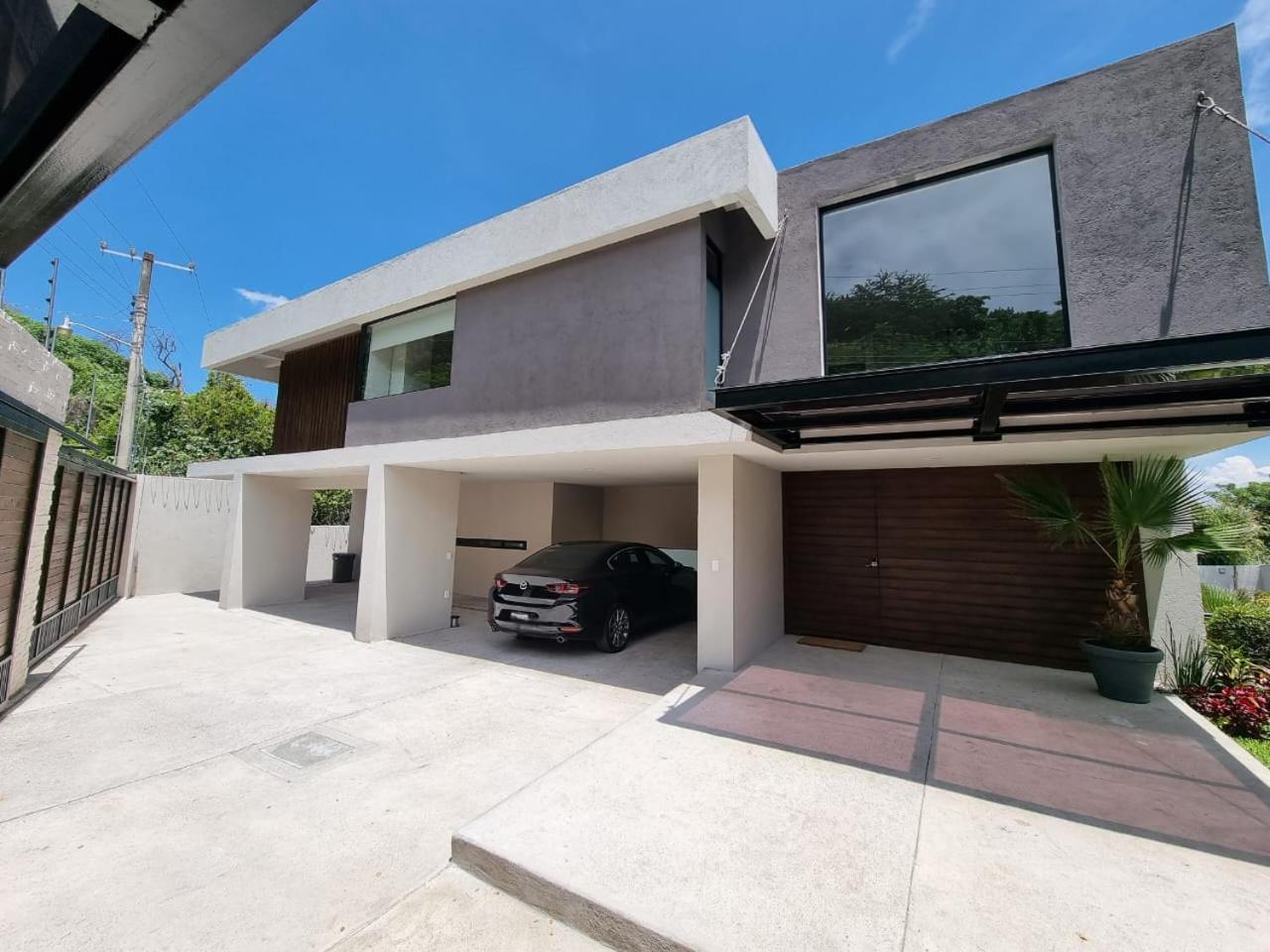 Residencial en Tequesquitengo