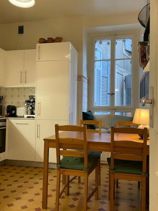 Central two-bedroom apartment
