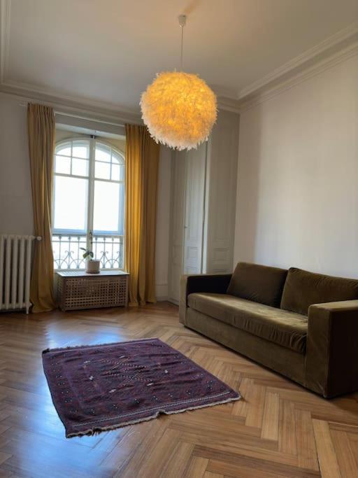 Central two-bedroom apartment