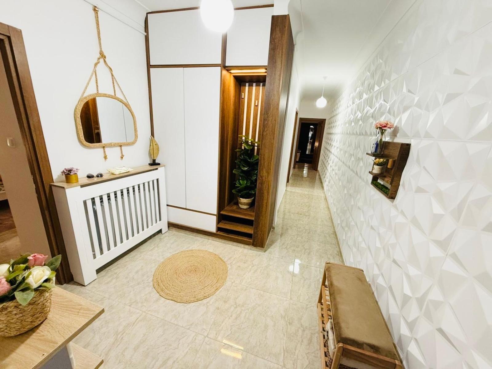 Appartement F5 spacieux équipé haut standing Mahelma Alger