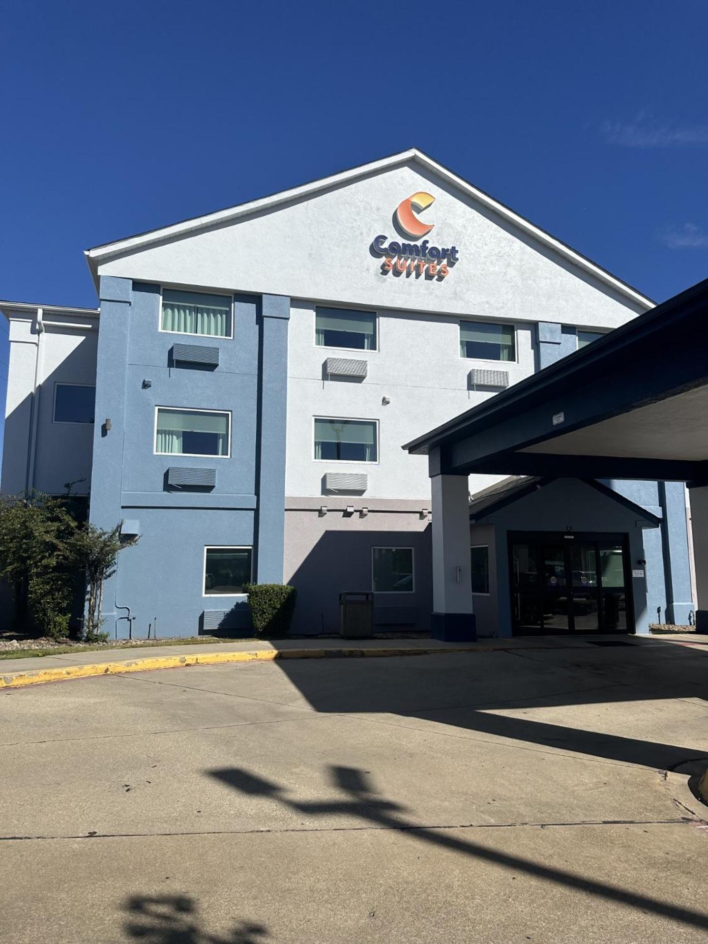 Longview Vacations - Comfort Suites Longview North - Property Image 4