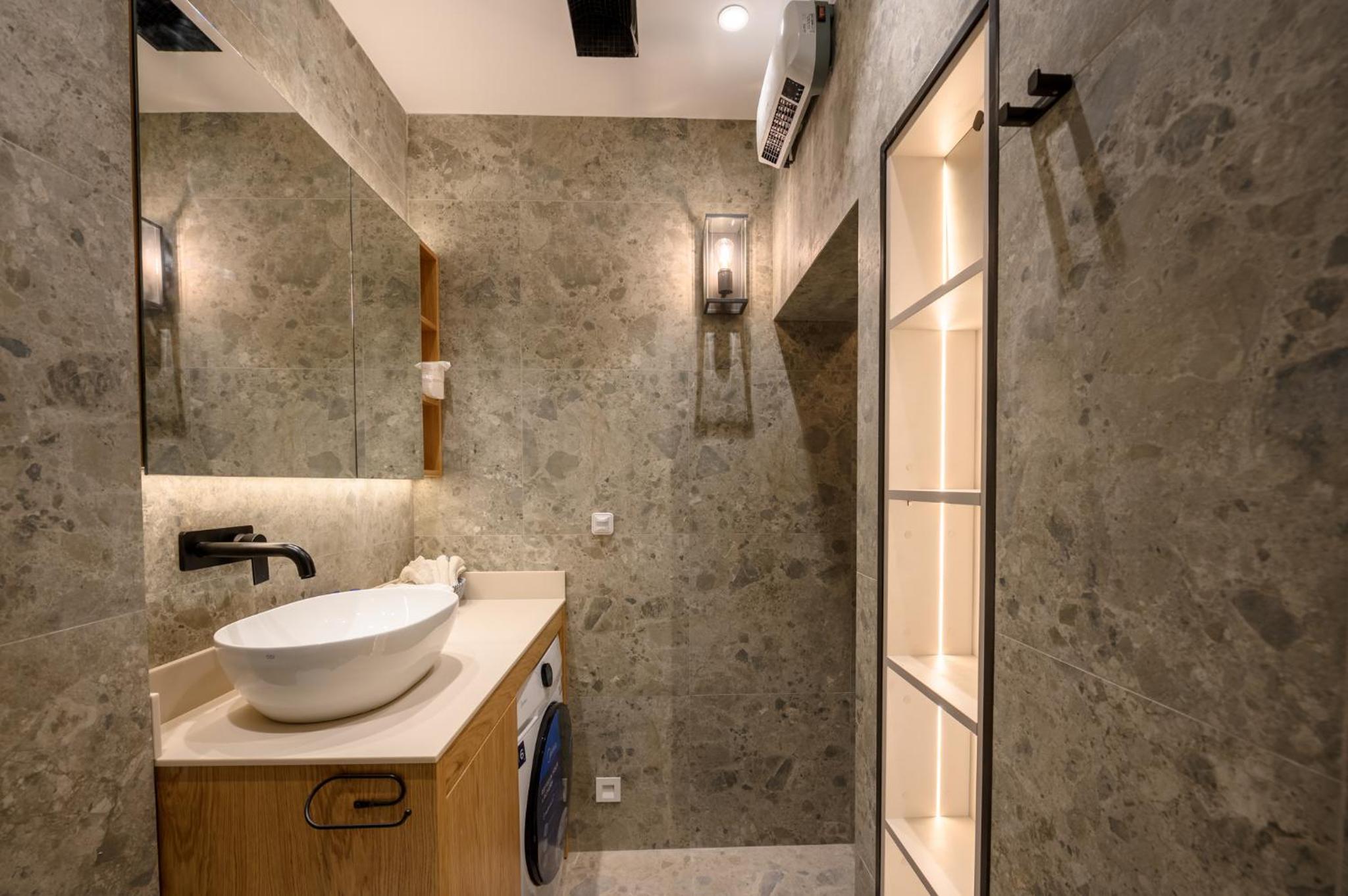 Boutique Central Studio view 5