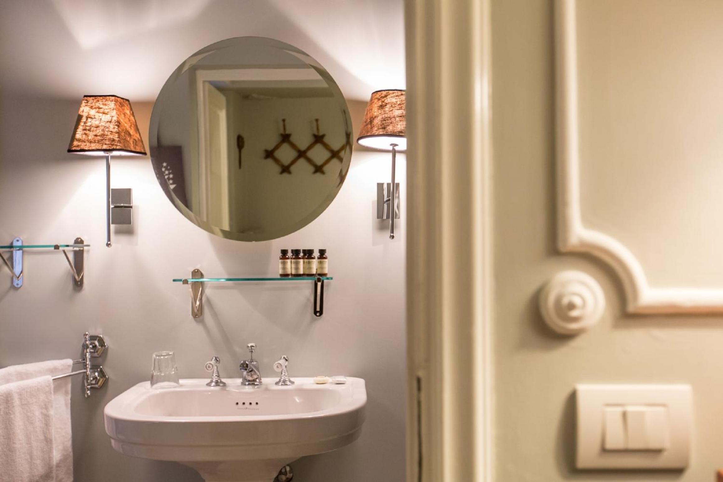 AdAstra Suites