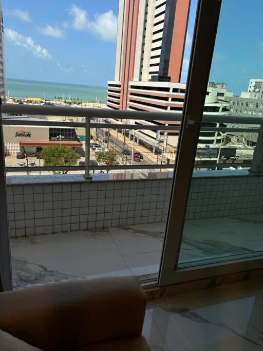 Vista Mar incrível com 2 Quartos Beira Mar Fortaleza