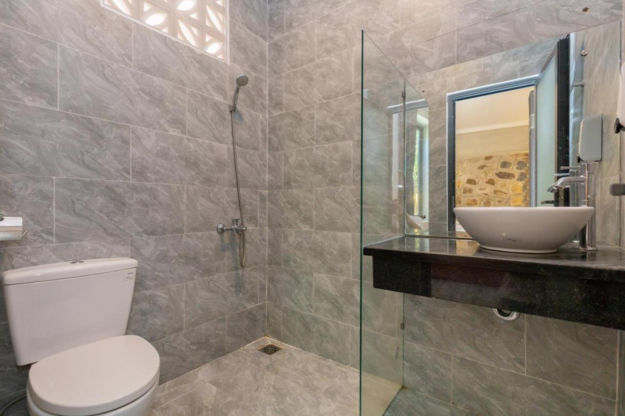 Sun Villa 33 Phan Huy Ích - Phòng Khách Có Máy Lạnh view 5