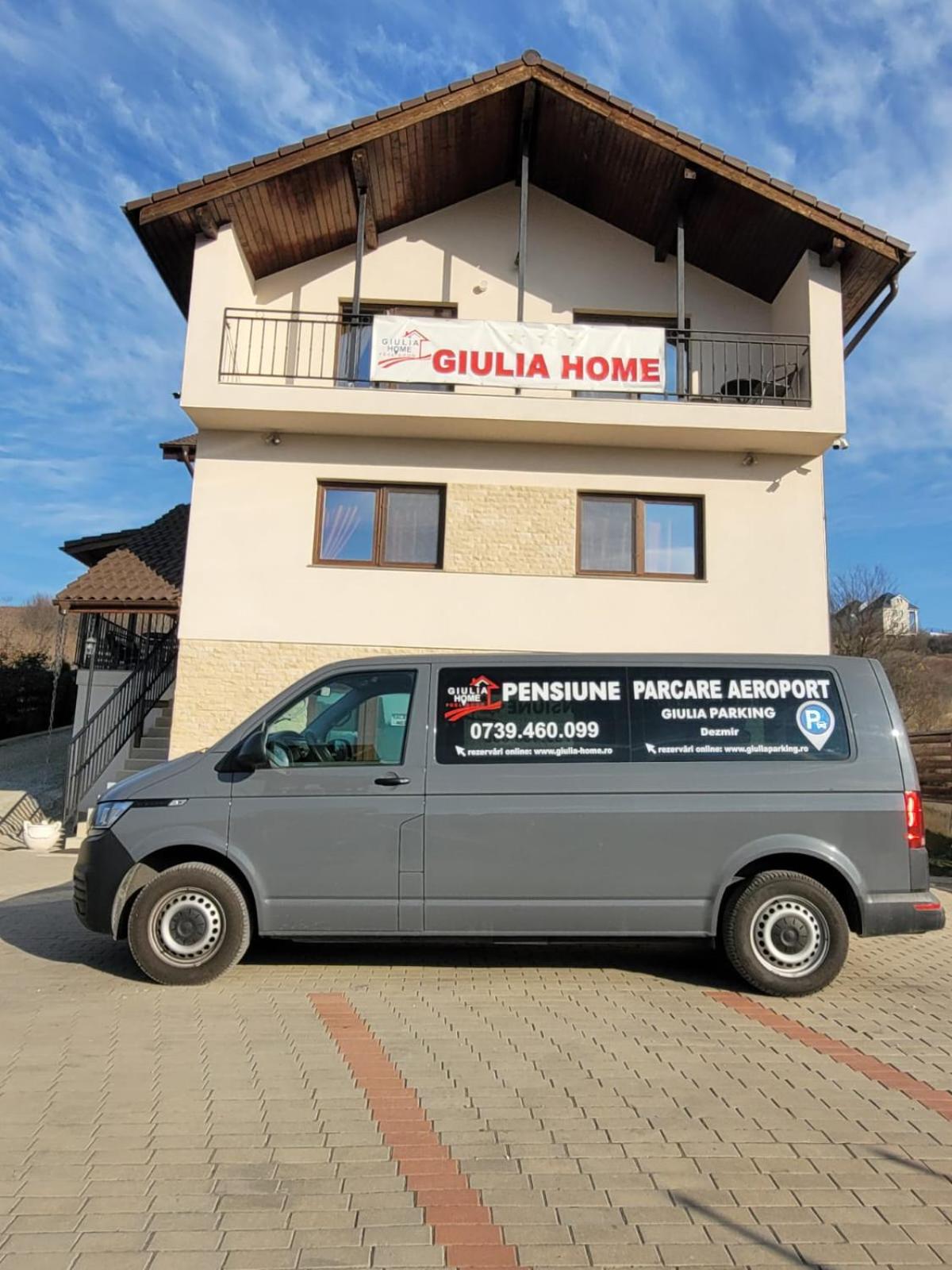 Pensiunea Giulia Home