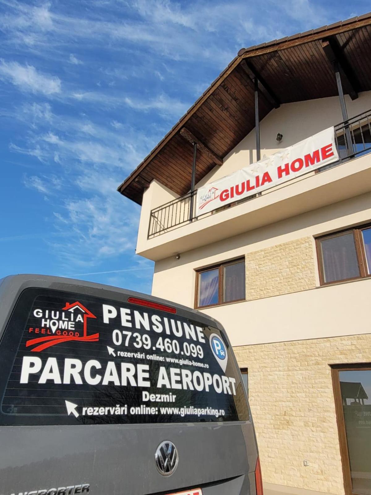 Pensiunea Giulia Home
