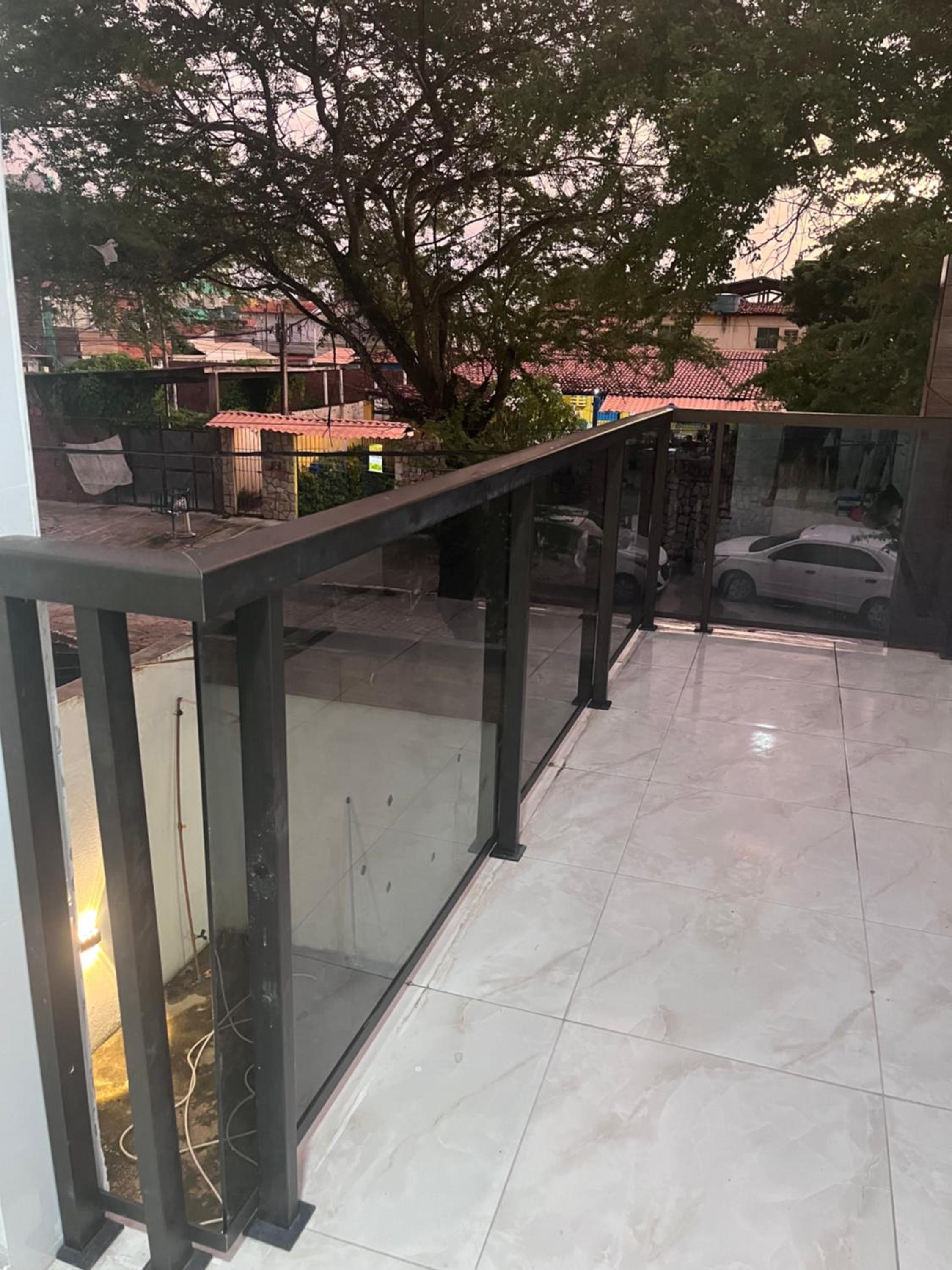 Sobrado próximo ao centro de porto de galinhas