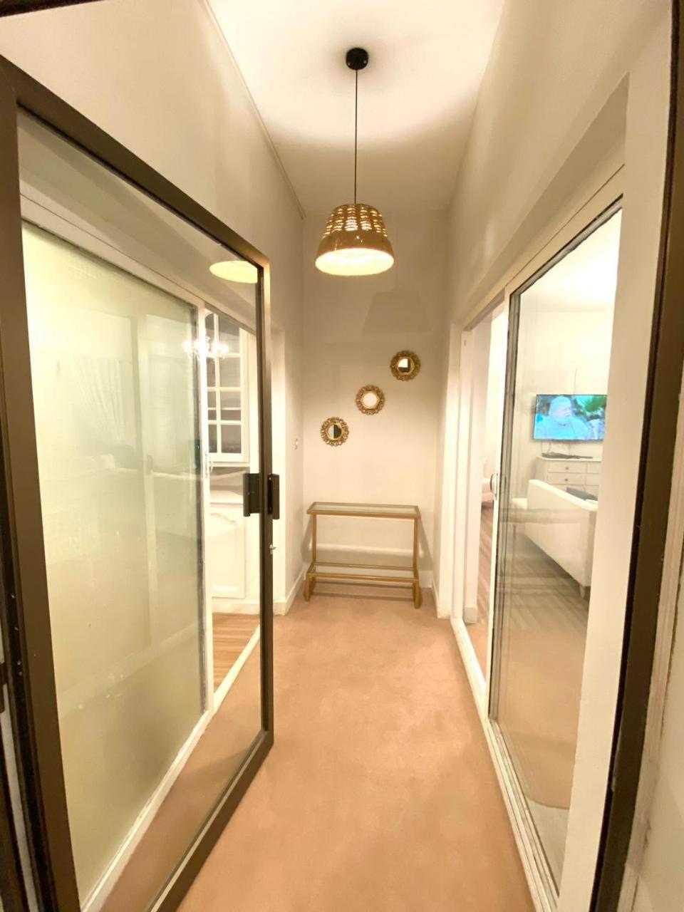 Abu Dhabi Tower Luxurious Apartments - LMY Islamabad