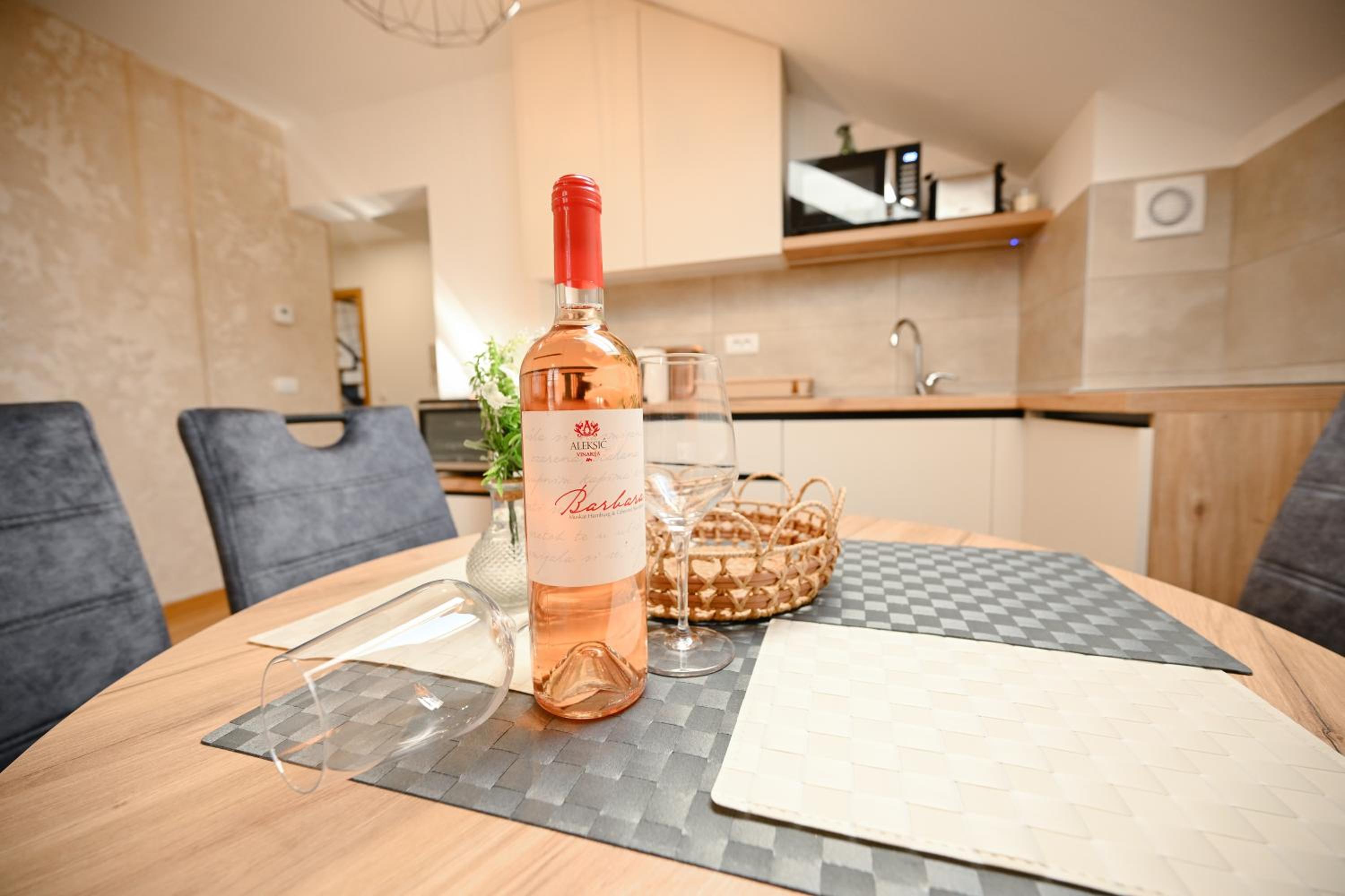 Apartmani Erna